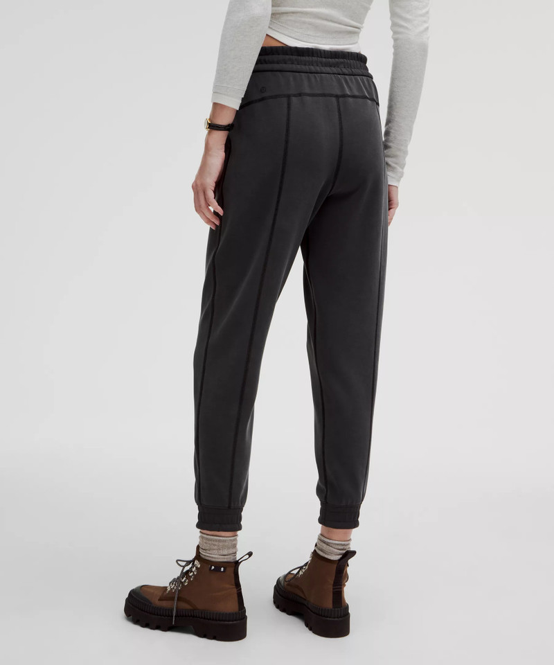 Brushed Softstreme High-Rise Jogger 3