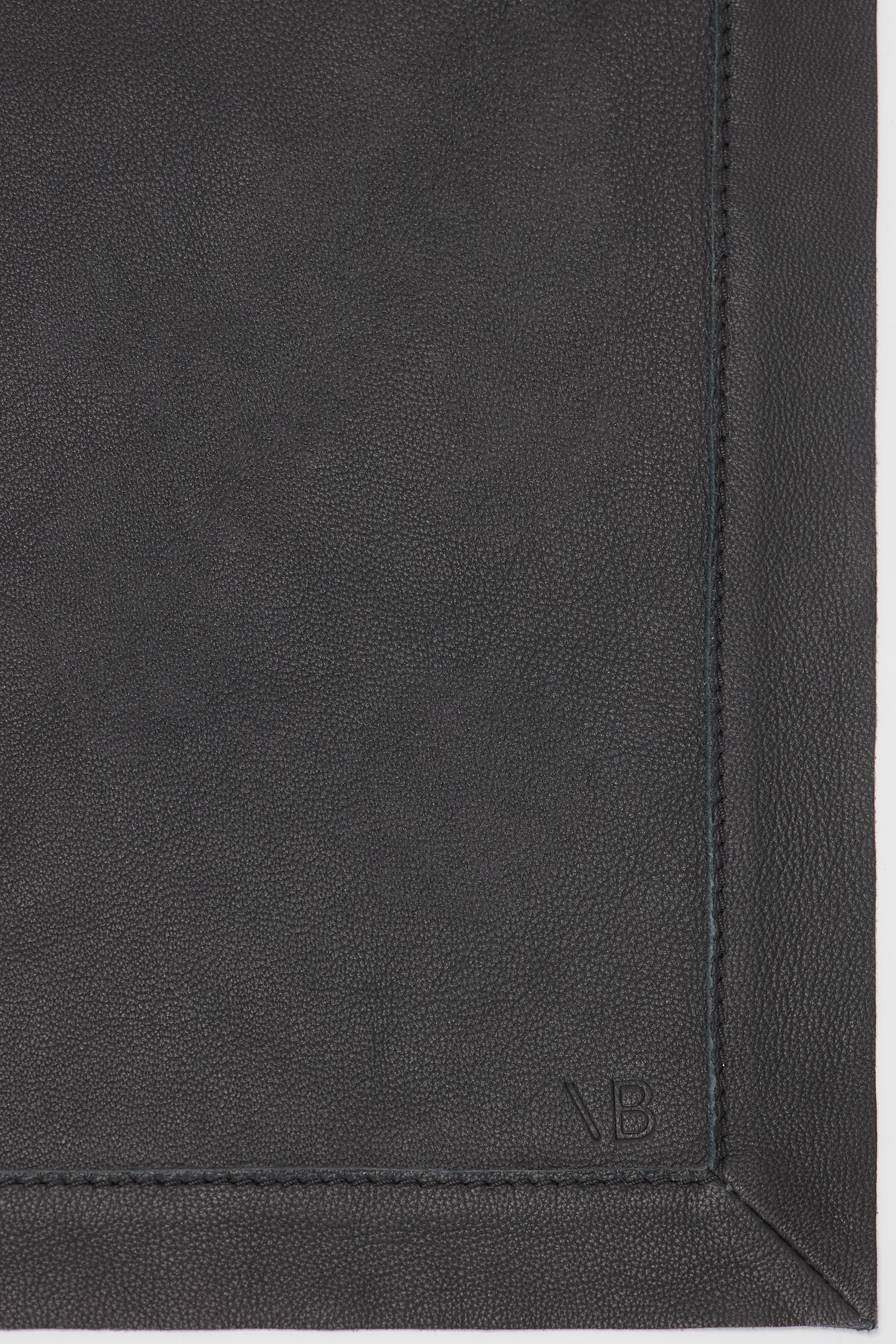 Leather Scarf In Black - 4