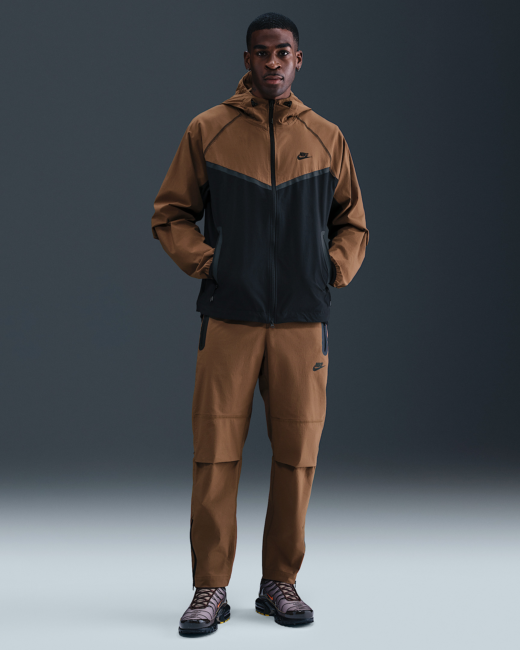 Nike Tech Men's Woven Jacket - 4