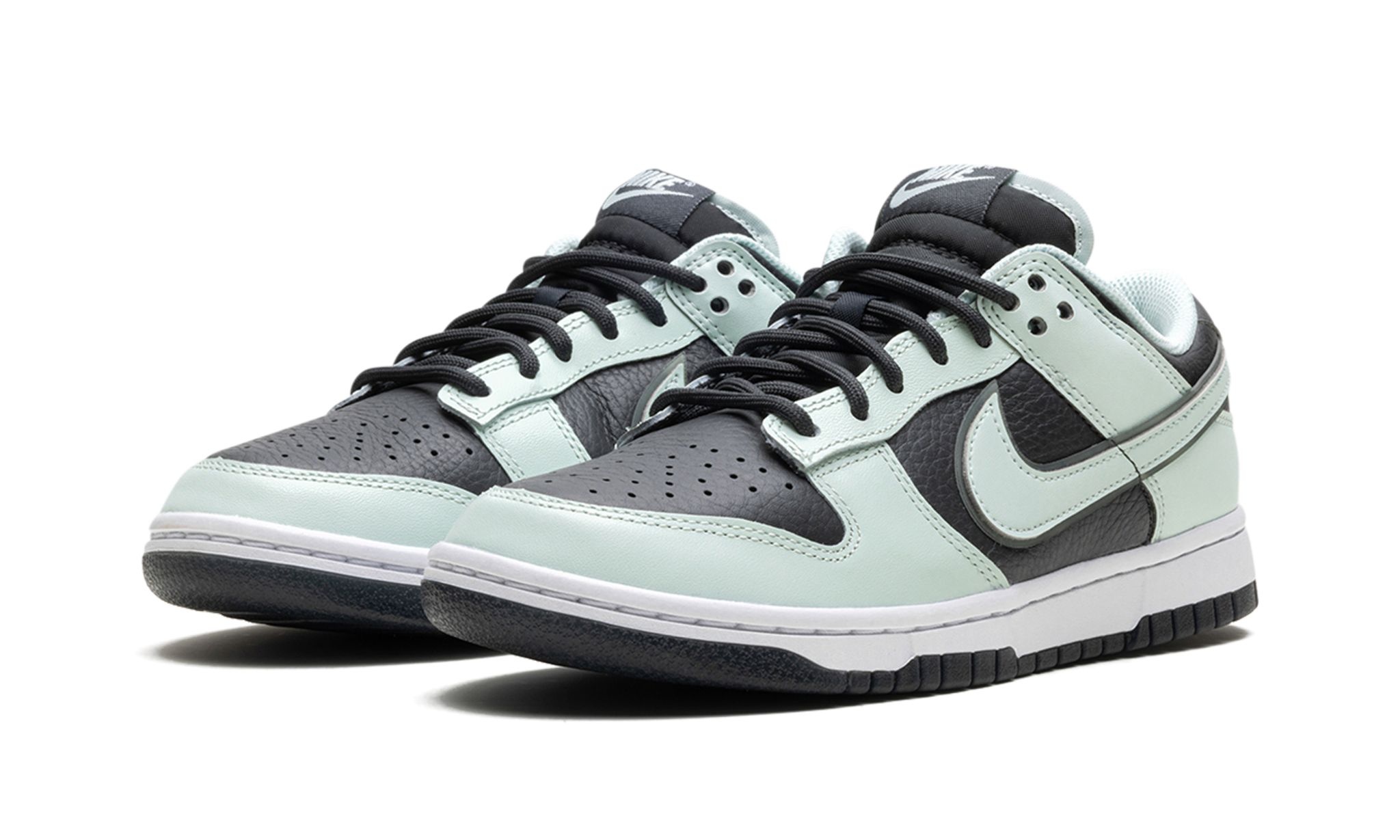 Dunk Low "Smoke Grey / Barerly Green" - 2