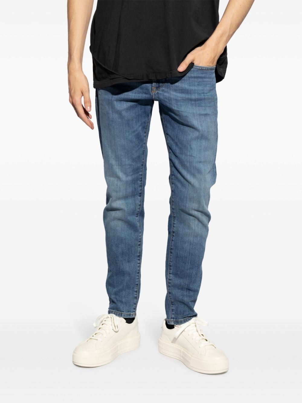 2019 D-Strukt slim-cut jeans - 3