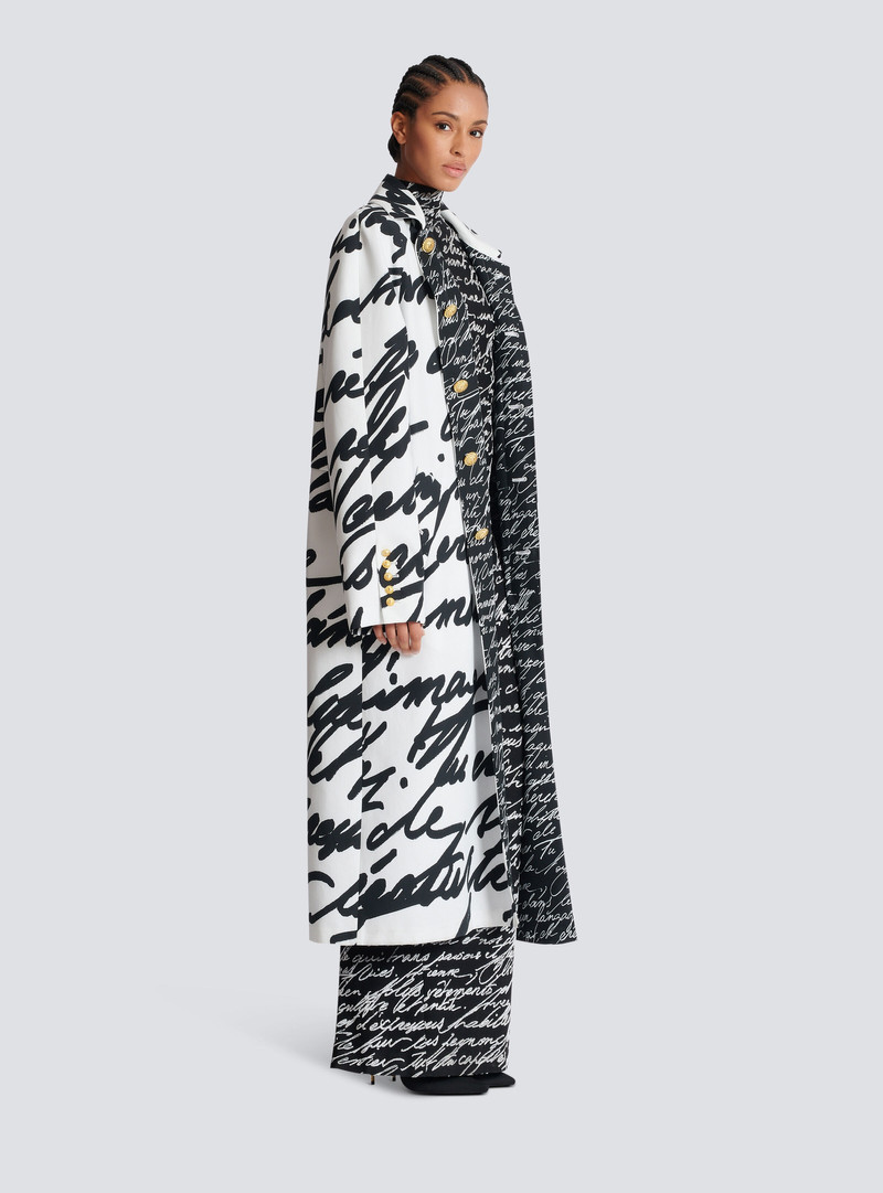 Long reversible coat with "Love Letter" print 3
