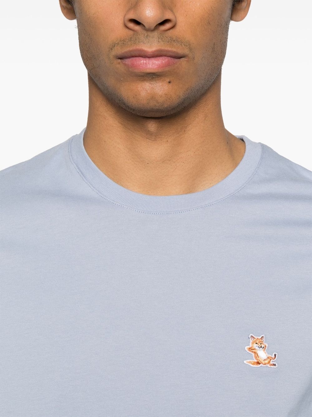 Chillax Fox Patch T-shirt - 4