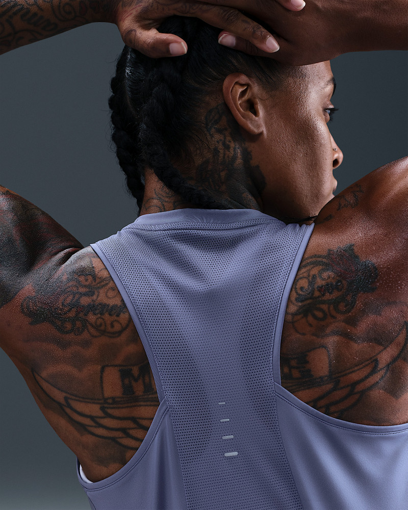 Nike Nike Swift Women's Dri-FIT Running Tank Top outlook