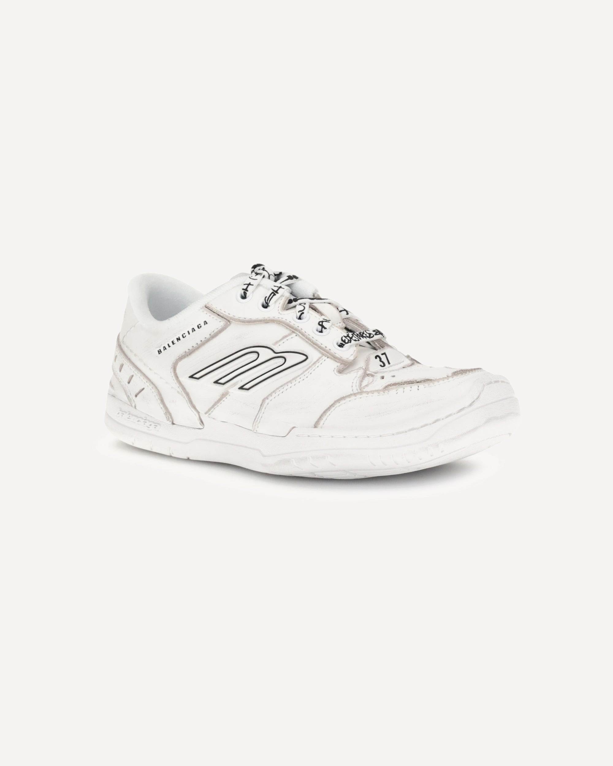 Hamptons Worn-out Sneakers - 2