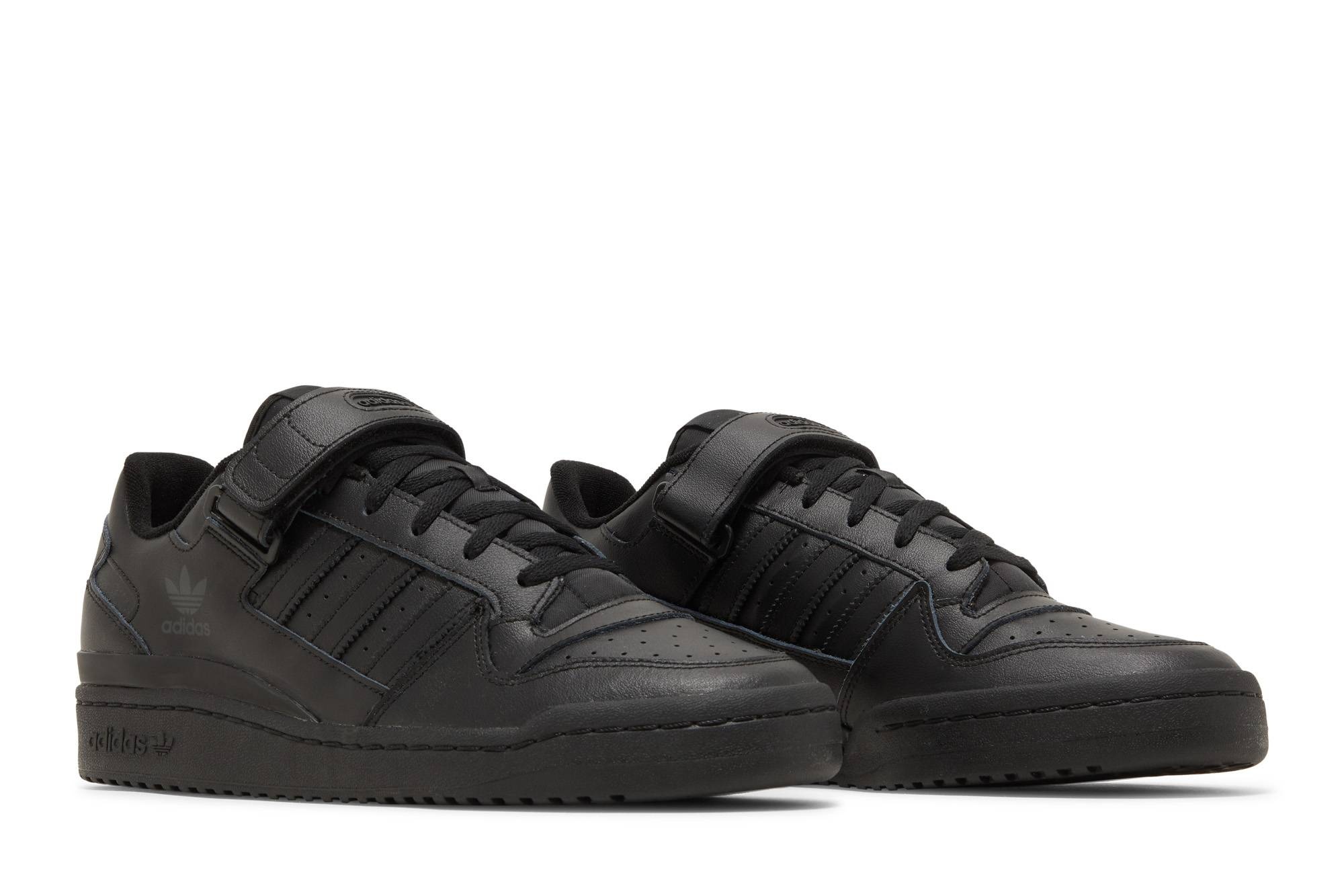 Forum Low 'Triple Black' - 8