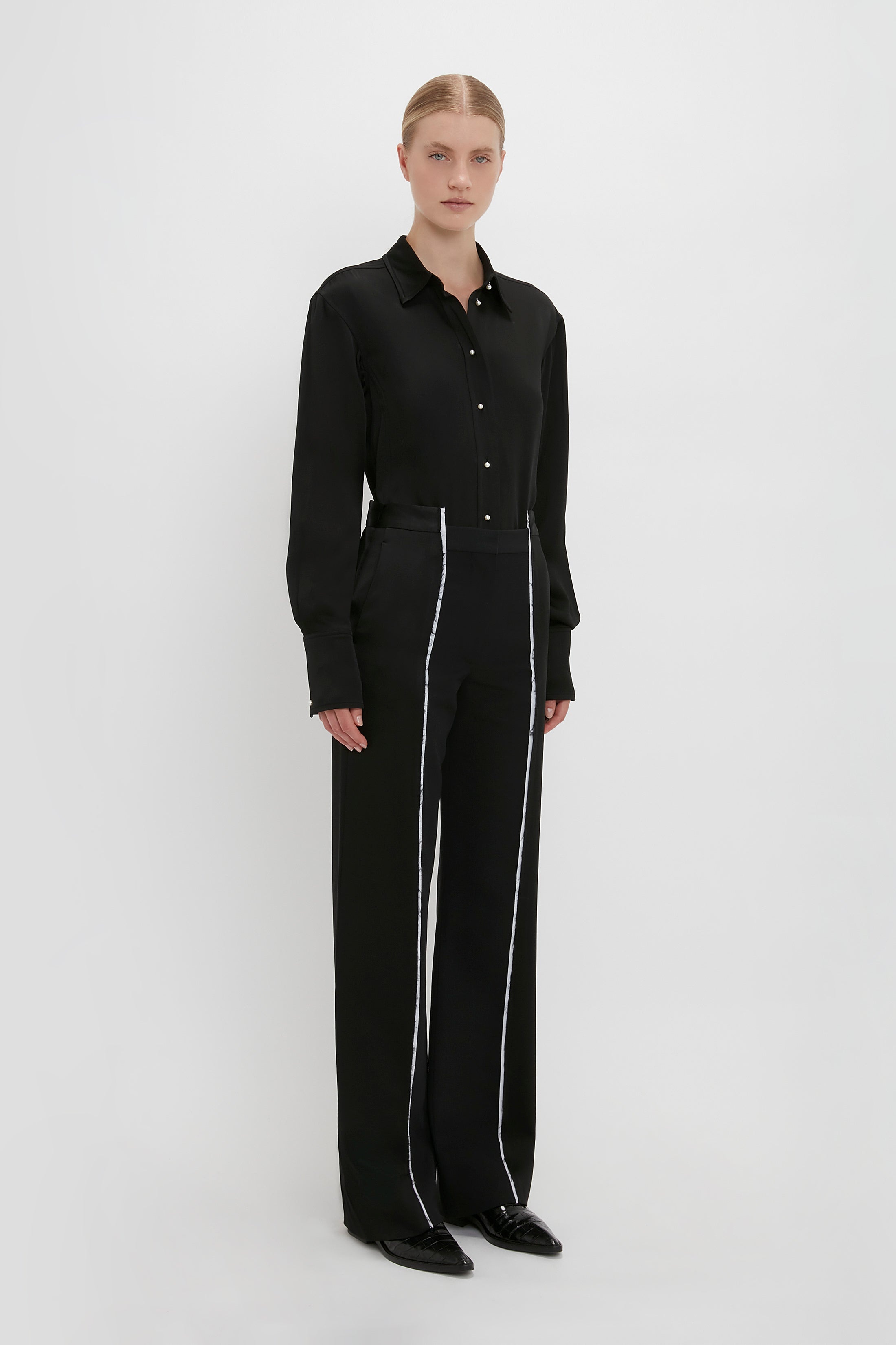 Straight Leg Deconstructed Trouser In Black - 3