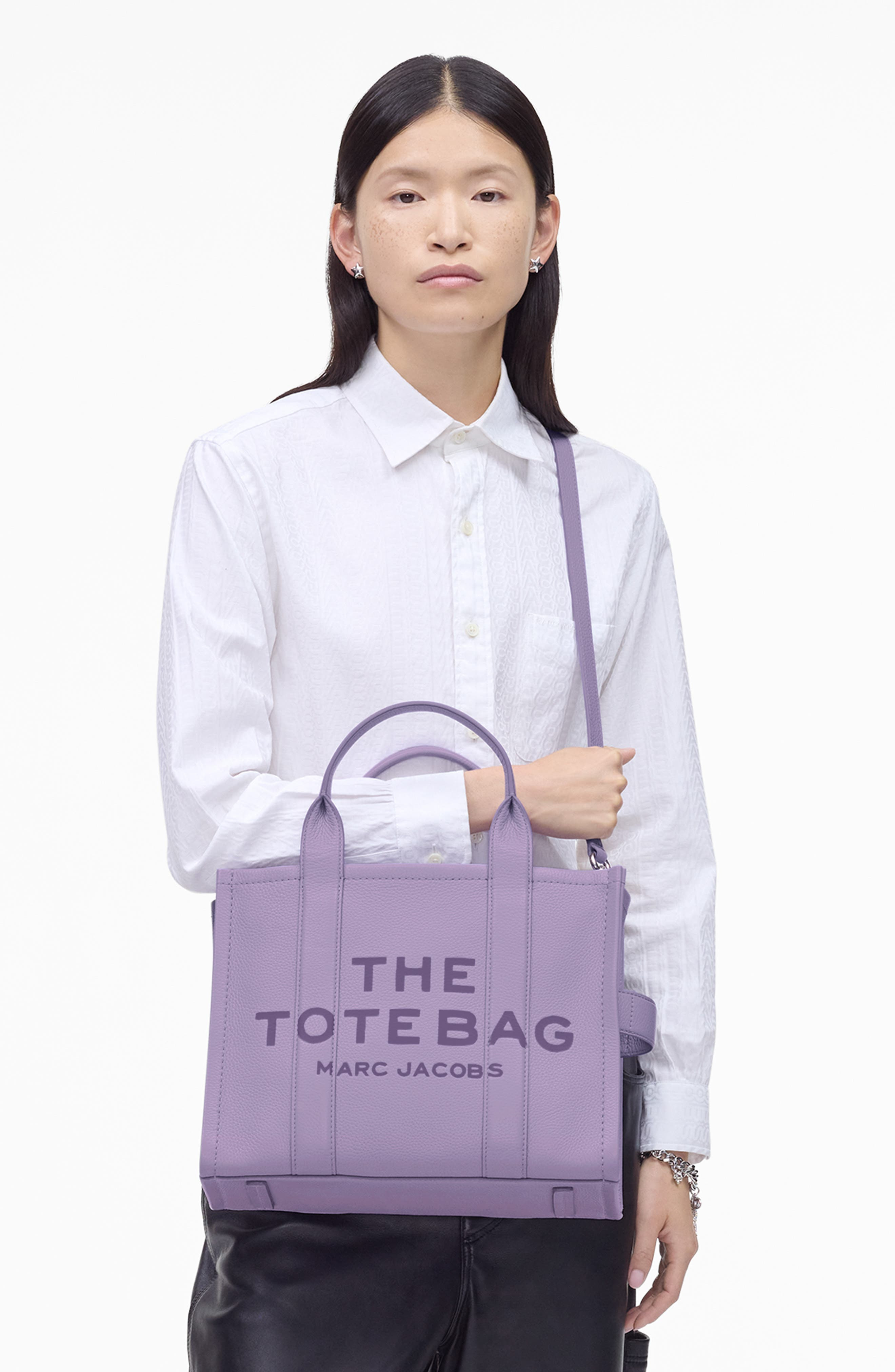 Marc Jacobs The Leather Medium Tote Bag in Lilac at Nordstrom - 2