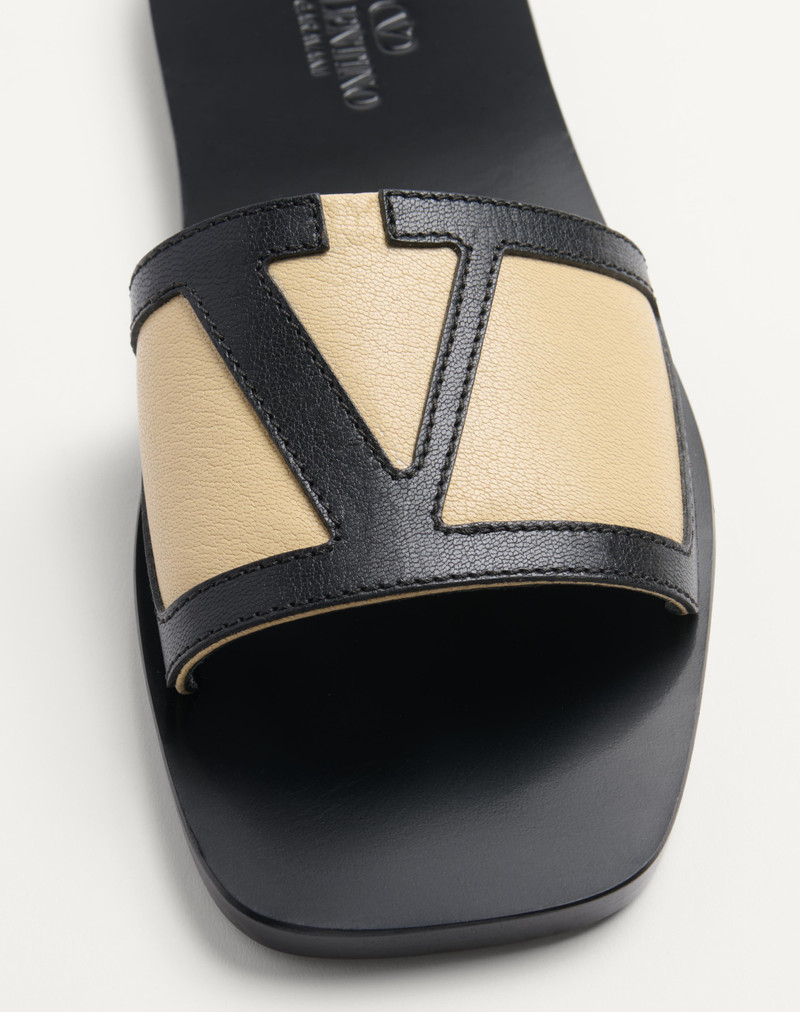 Valentino VIVA SUPERSTAR SLIDE SANDAL IN NAPPA LEATHER outlook