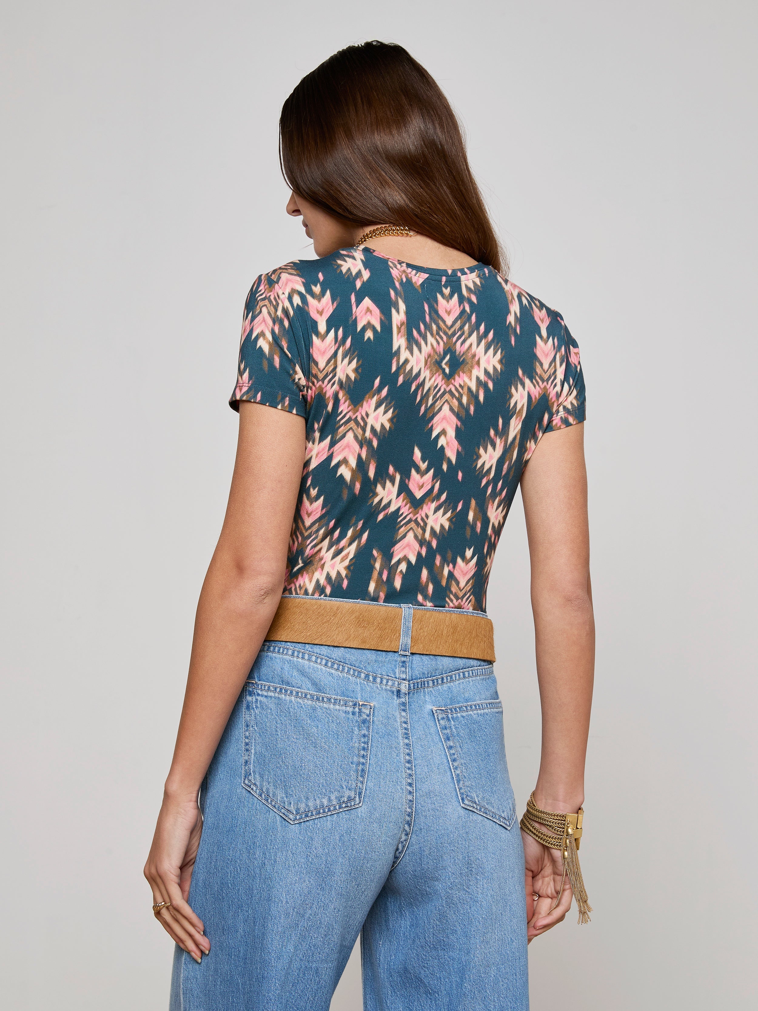 Ressi Fitted Tee - 6