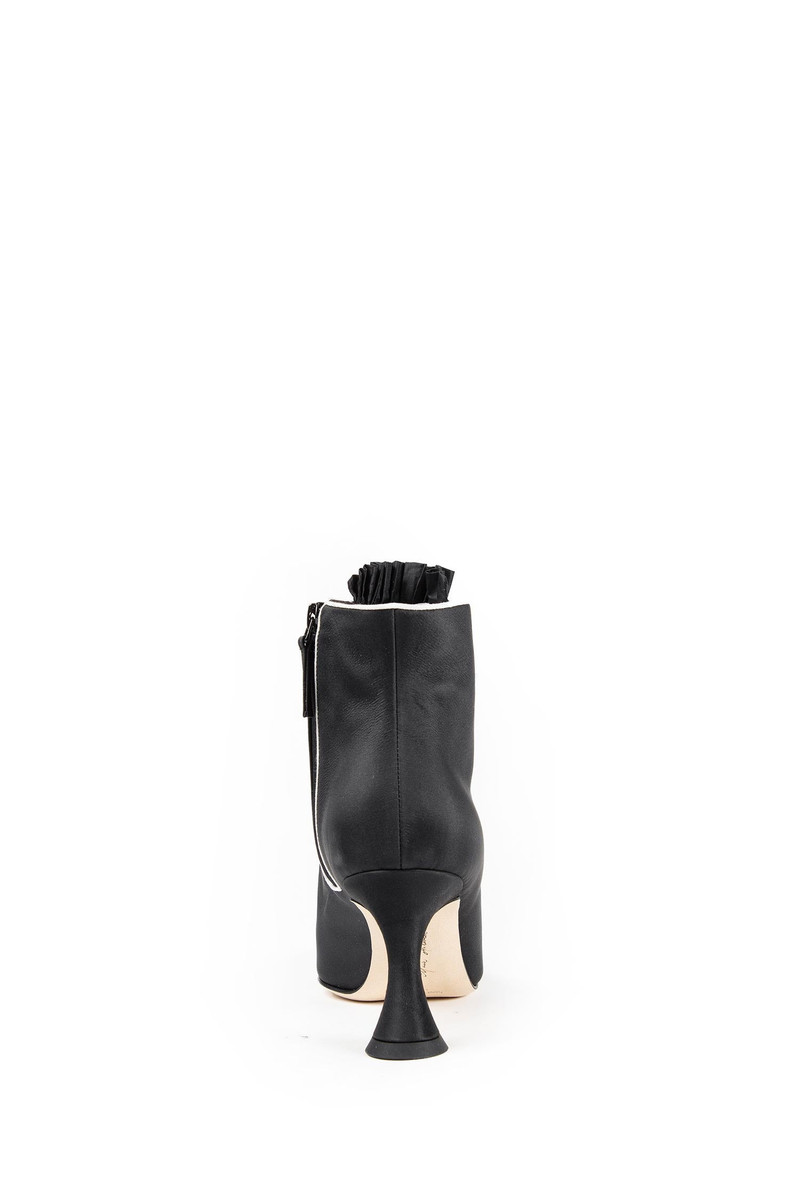 Manolo Blahnik Nolhac Ankle Boots outlook