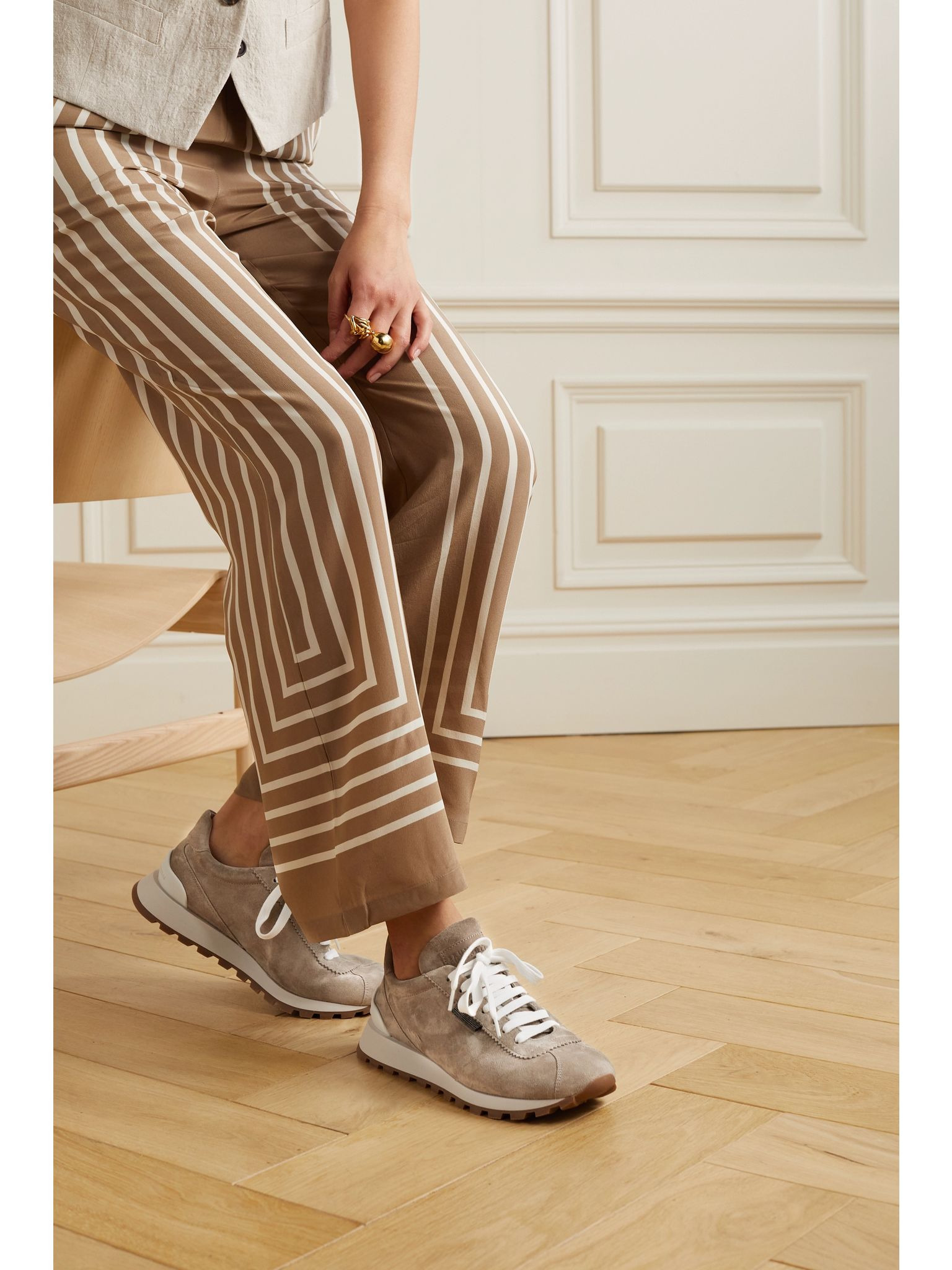 Bead-embellished suede sneakers Gray - 2
