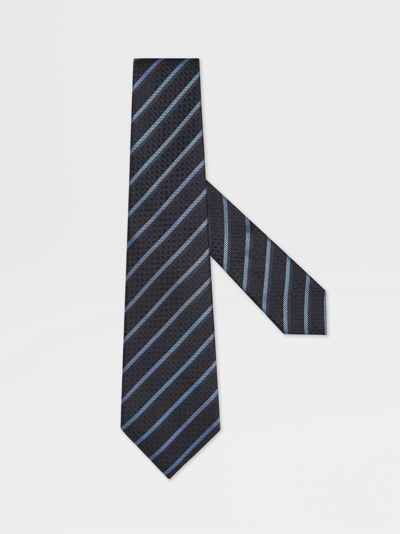 DARK BLUE SILK TIE 1