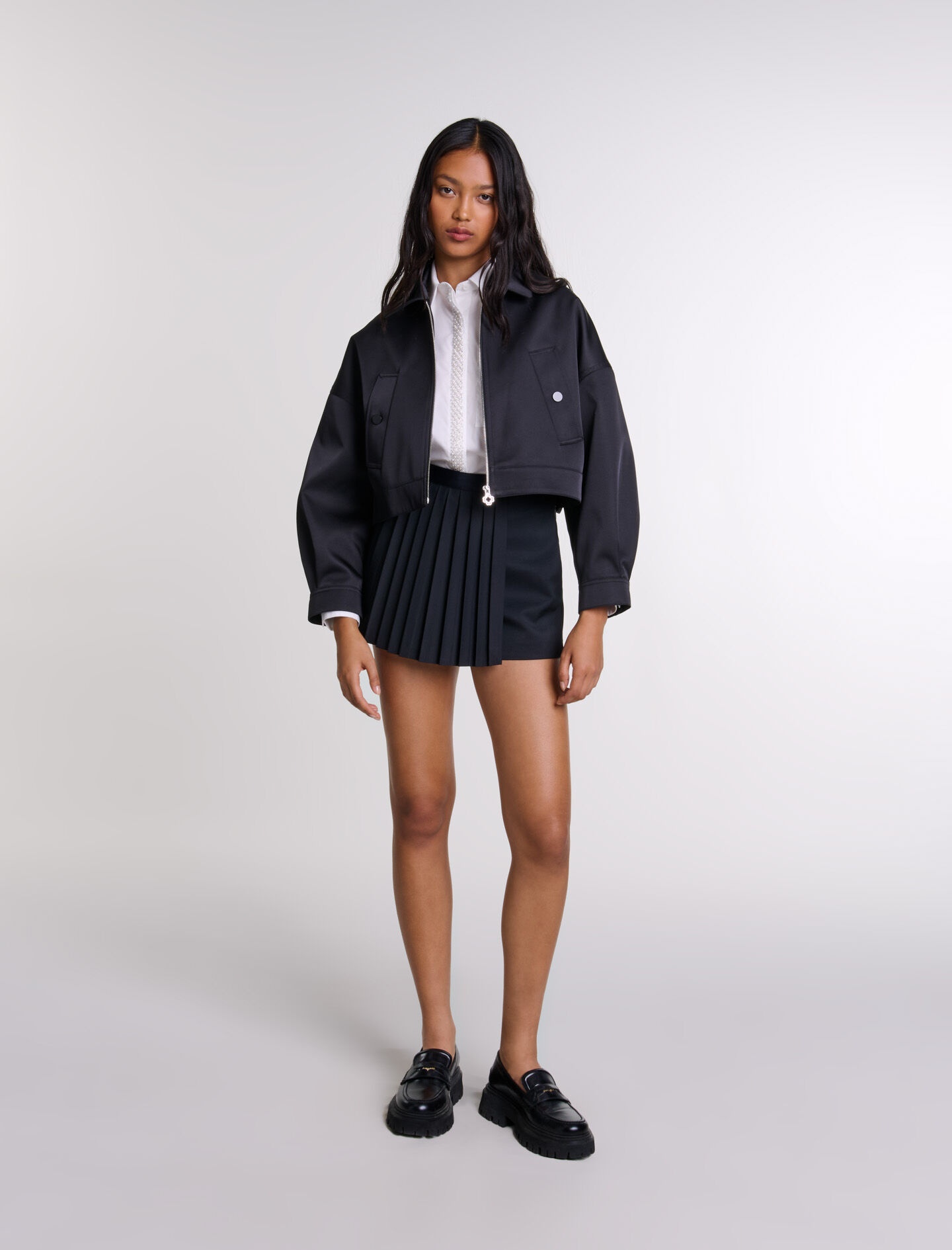 Straight-fit pleated shorts - 2