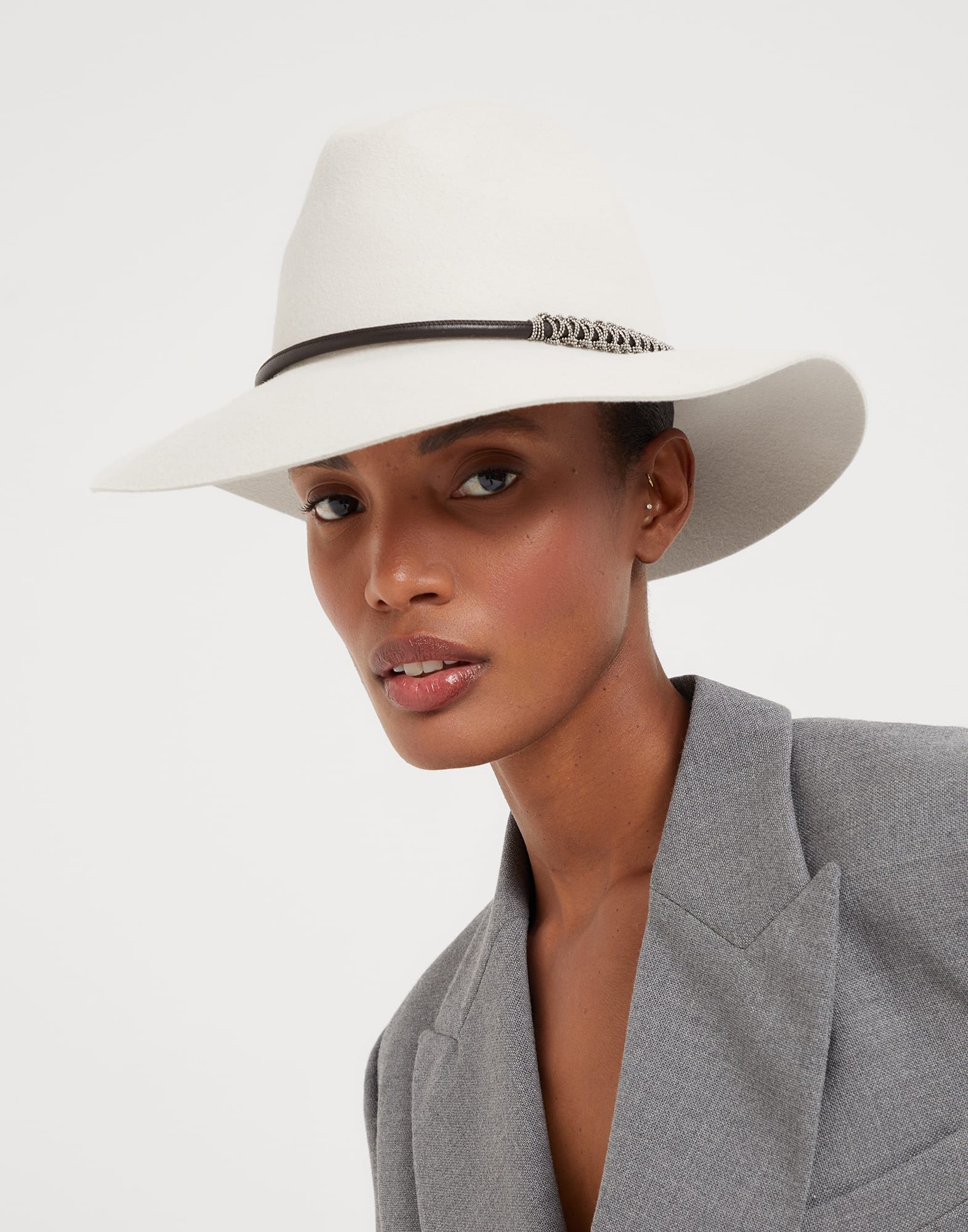 Felt fedora with leather and monili band - 3