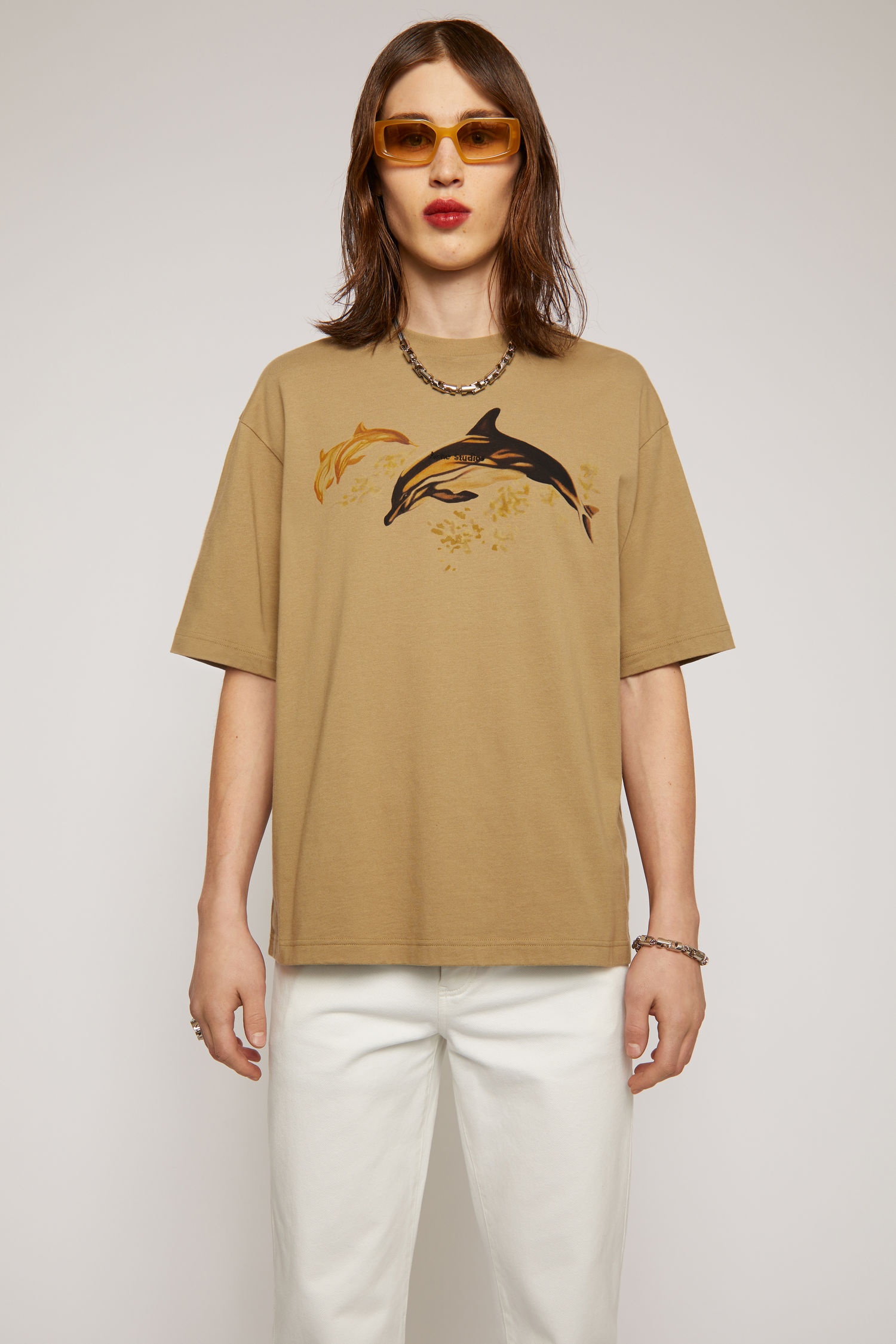 Dolphin print t-shirt light brown - 2