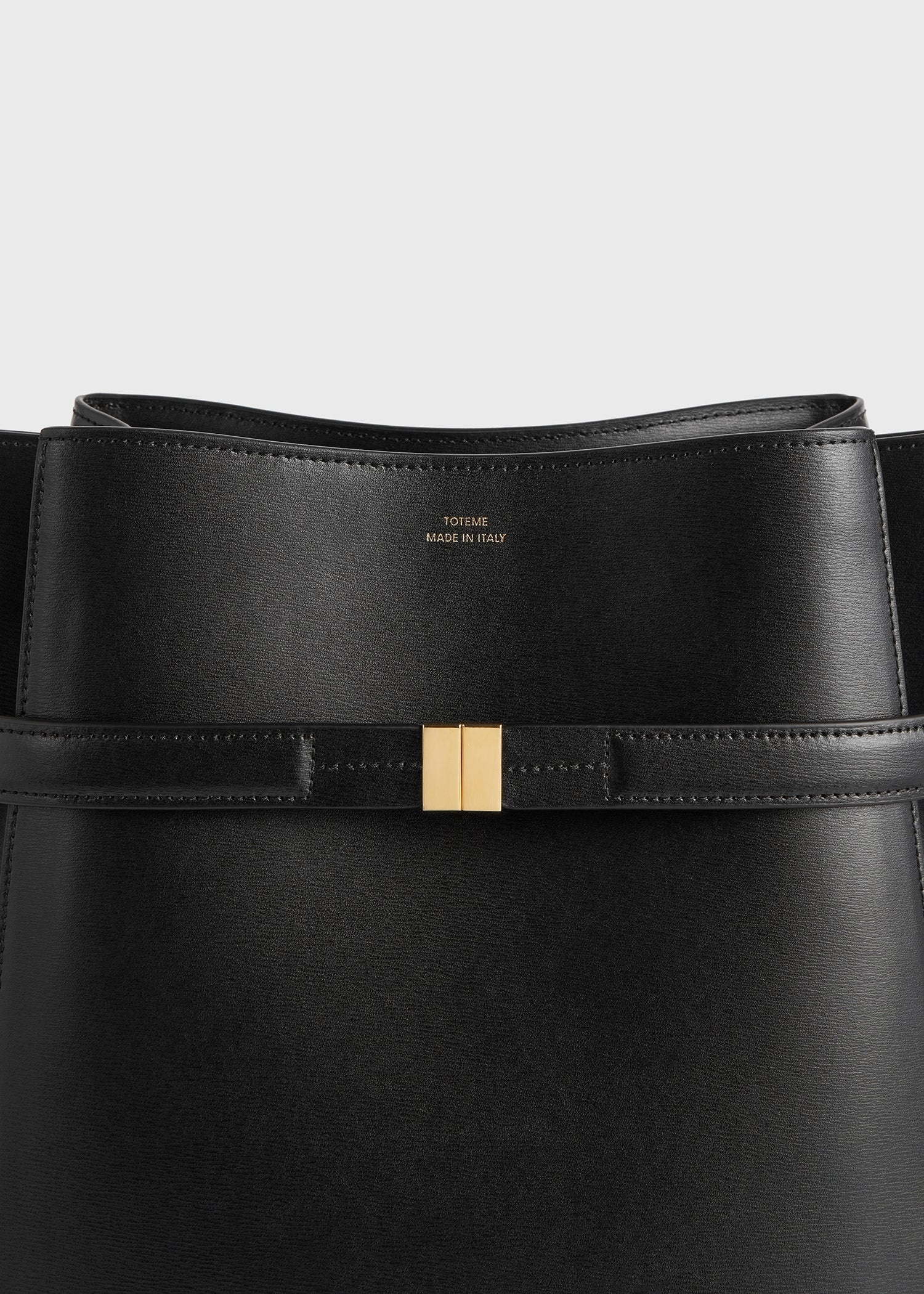 Belted leather bucket bag black - 5