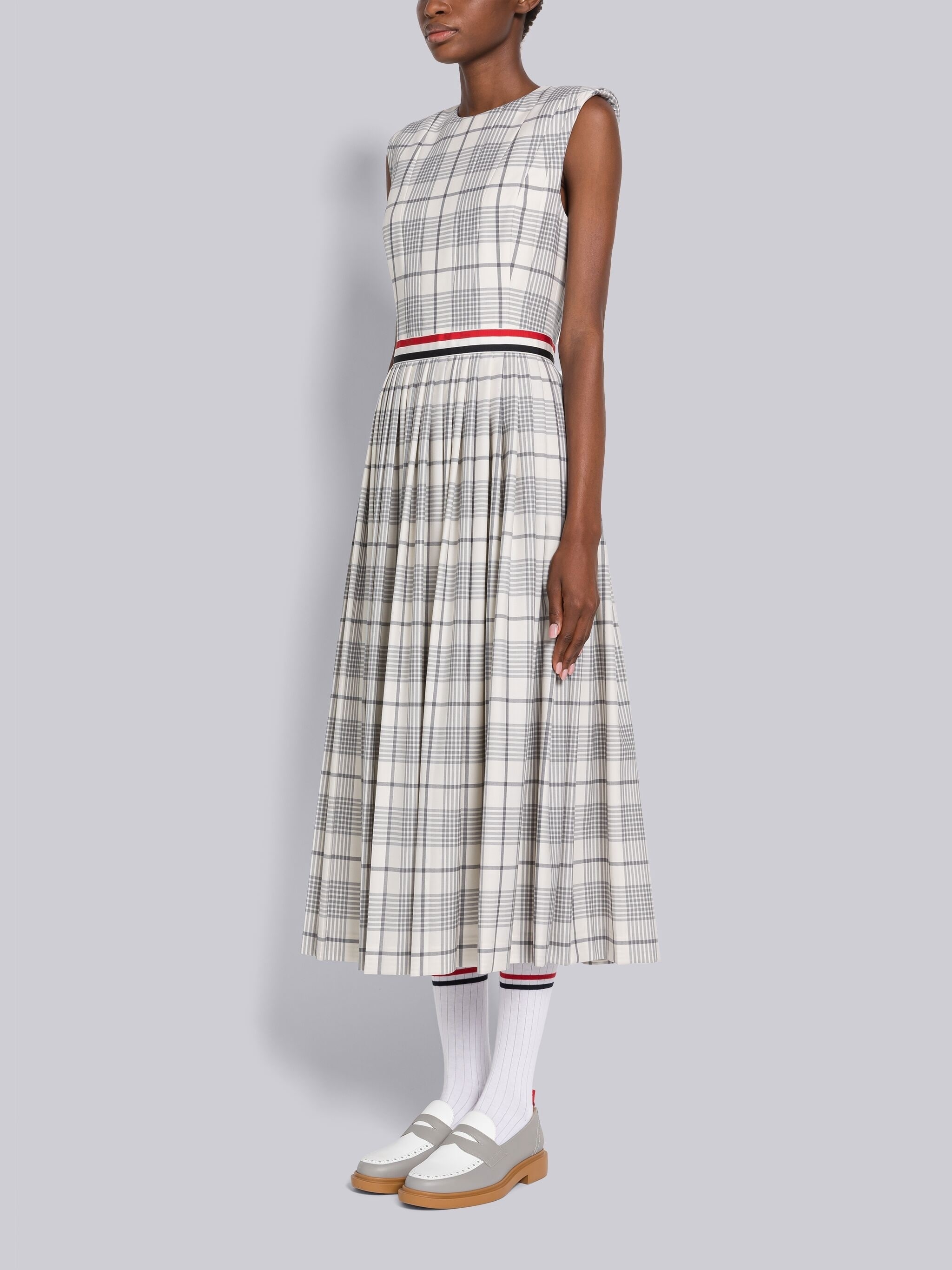 Hairline Check Suiting Narrow Pleated Dress - 2