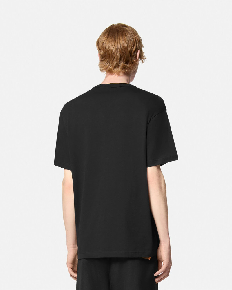 Crystal Gothic Logo Regular-Fit T-Shirt 5