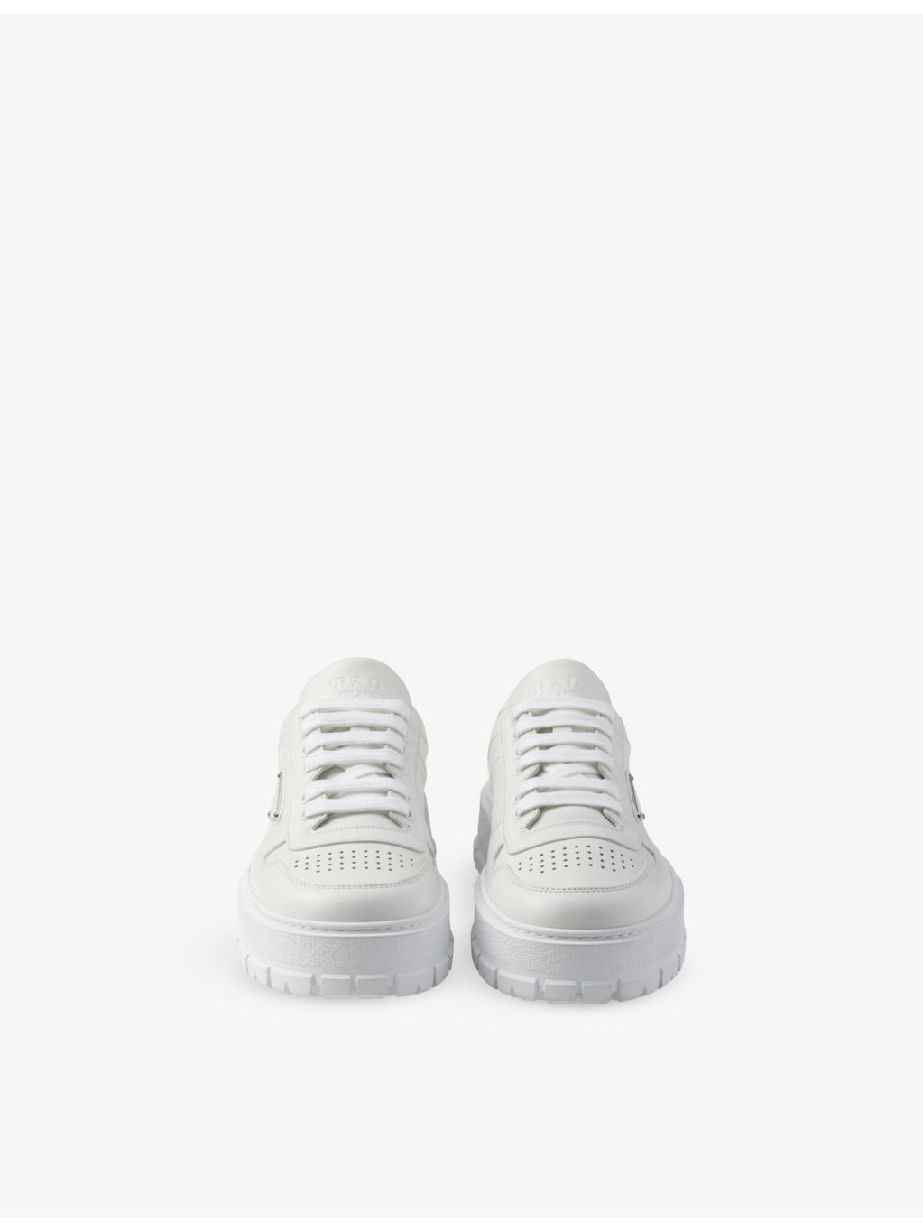 Triangle-plaque lace-up leather low-top trainers - 5