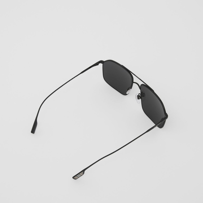 Icon Stripe Detail Navigator Sunglasses 5