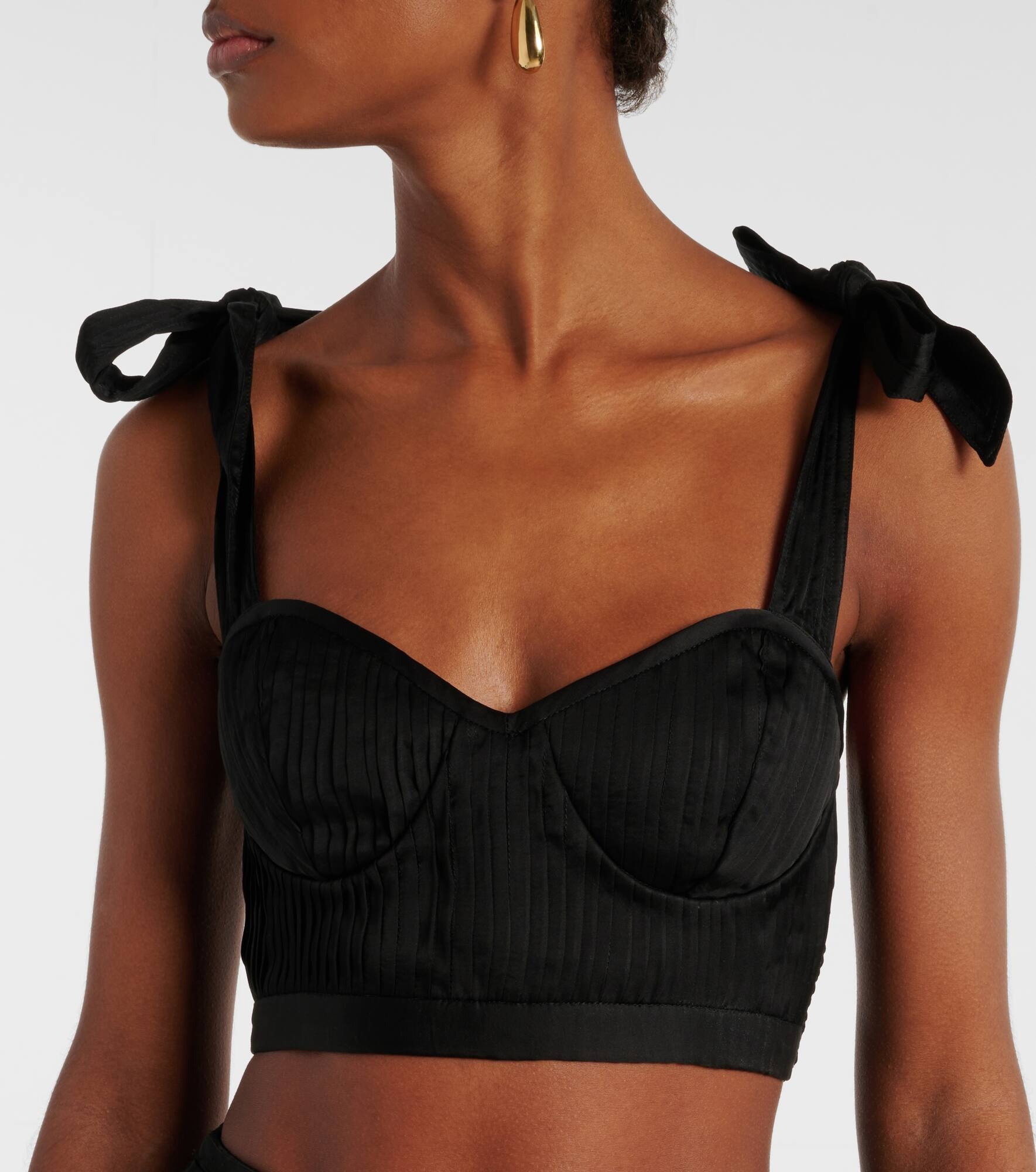 Carla halterneck crop top - 4