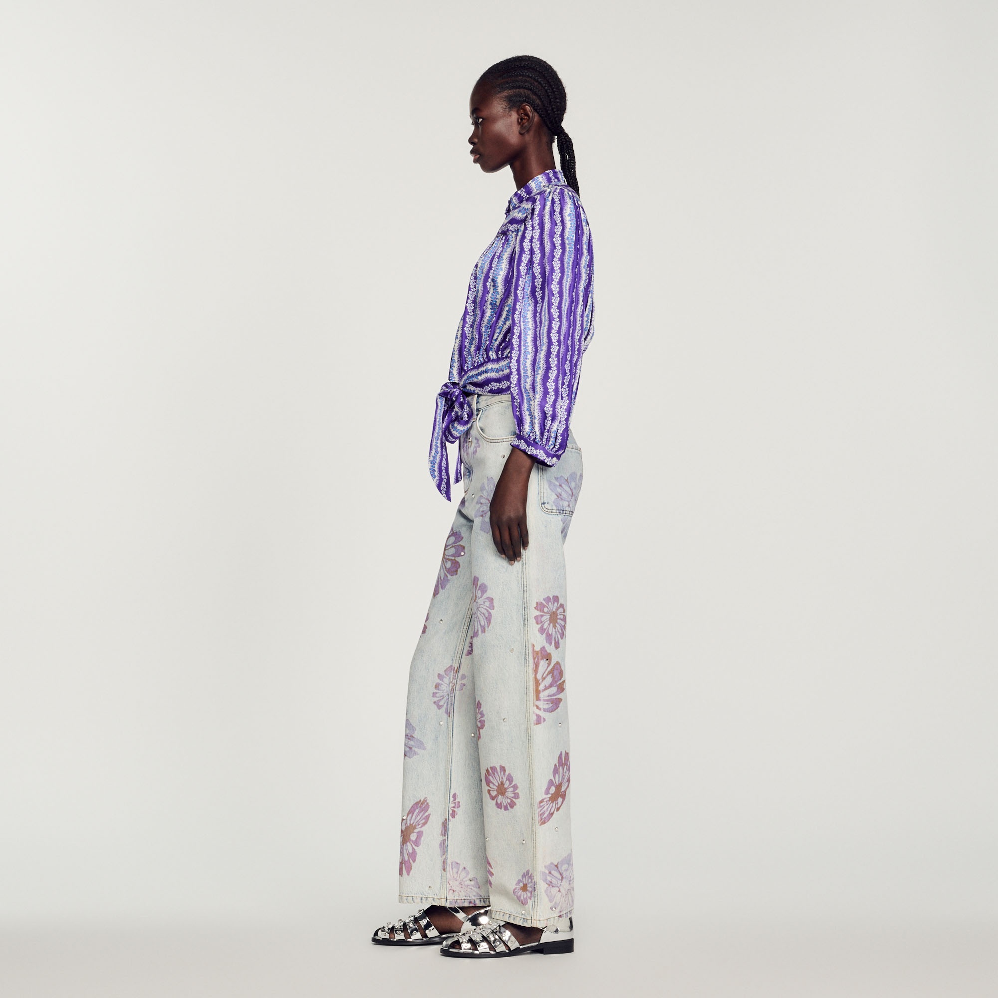 Cropped silk shirt with a floral print - 7