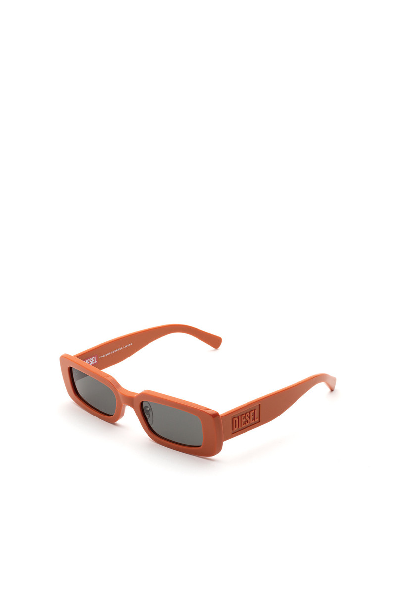 Diesel DM0362 outlook