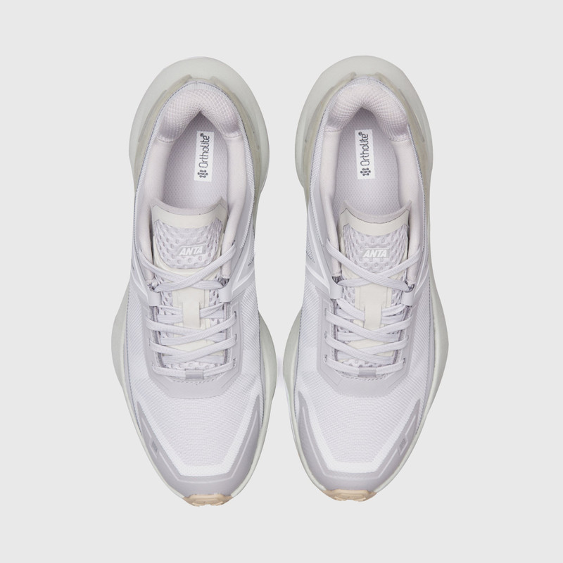 Women's ANTA Swift 4