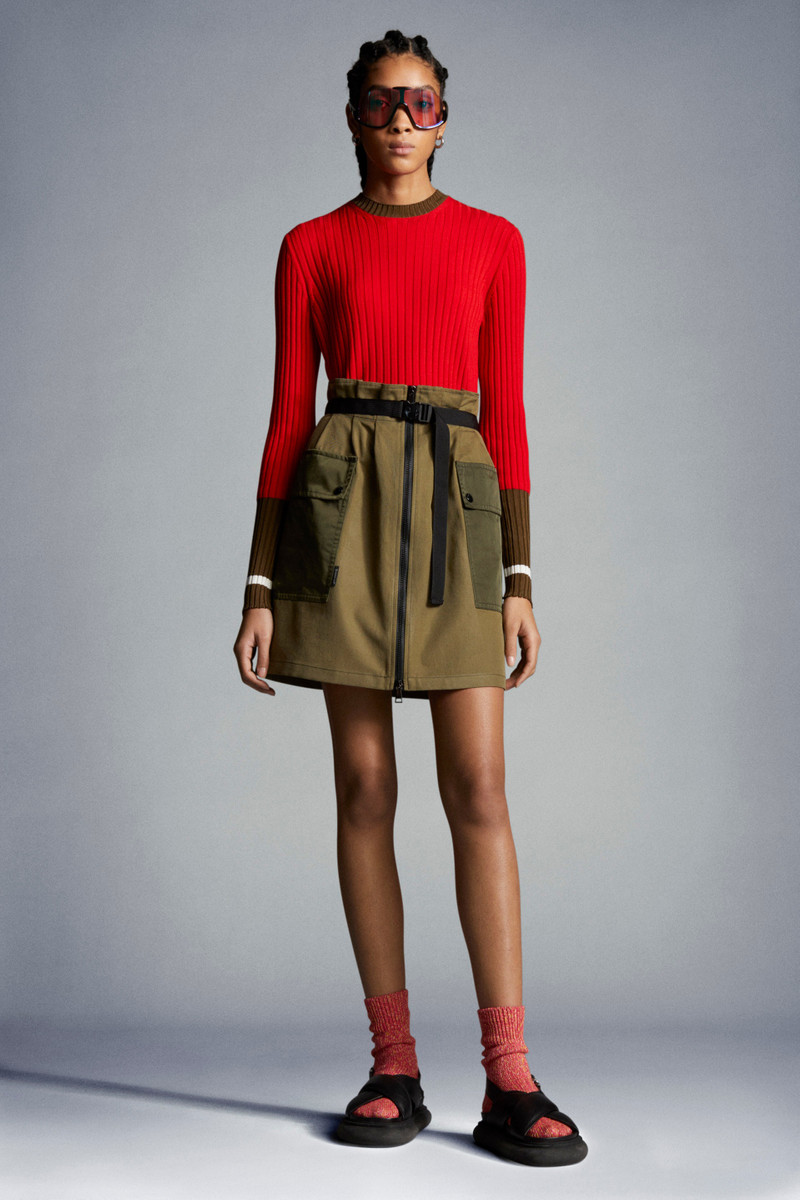 Moncler Cargo Skirt outlook
