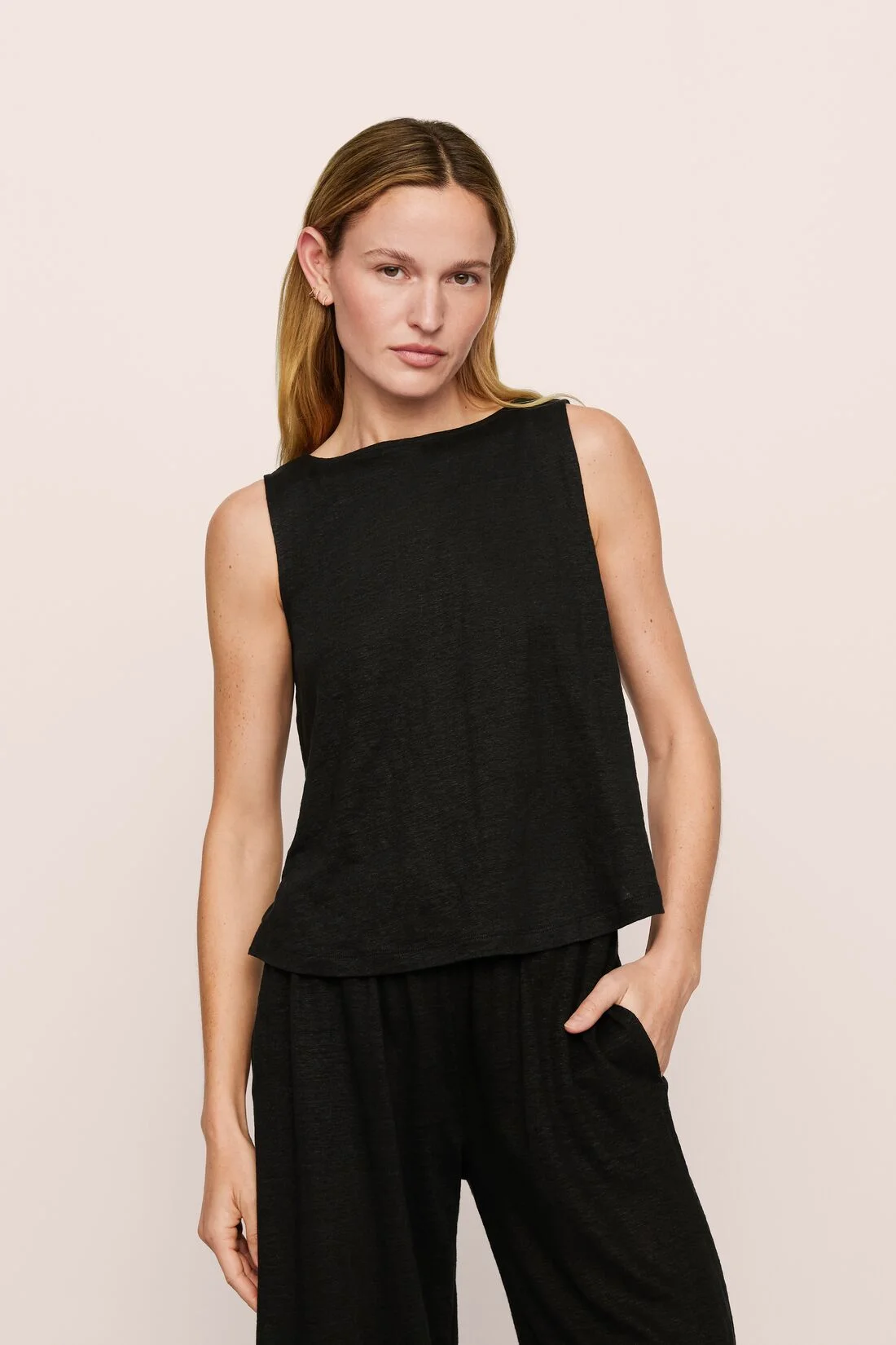 Organic Linen Knit Boat Neck Crop Tank - 1