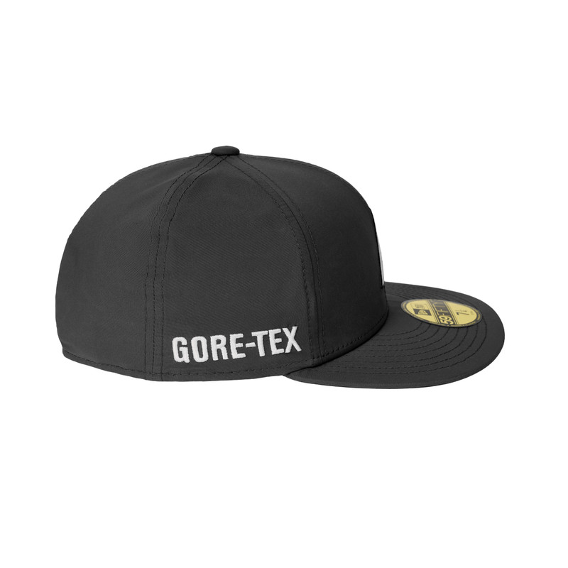 PALACE GORE-TEX NEW ERA P 59FIFTY BLACK outlook
