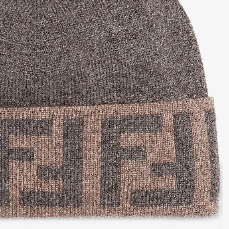 FENDI Beanie outlook