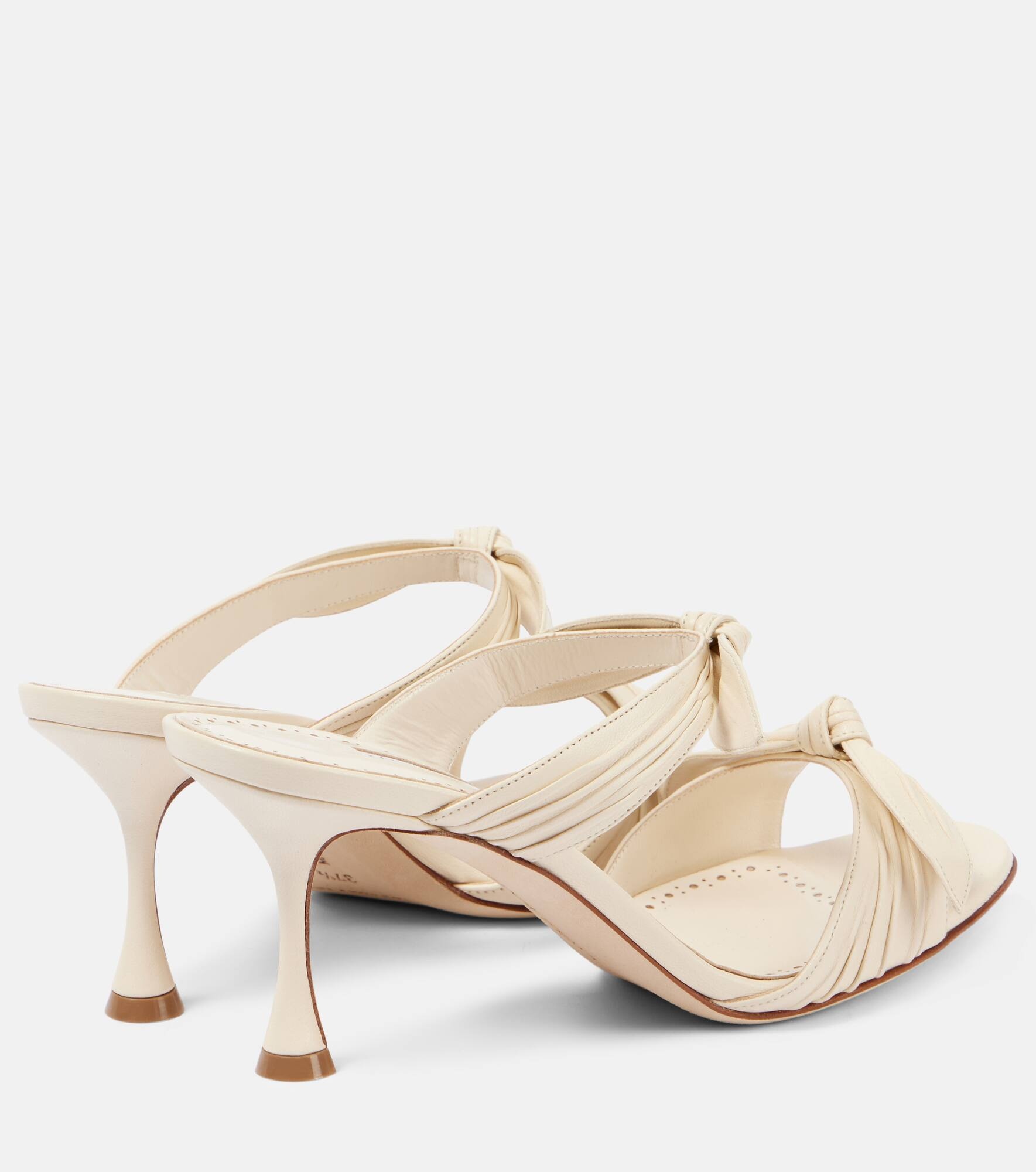 上品★ MANOLO BLAHNIK Lollo 70 bow-detail leather sandals MANOLO BLAHNIK Lollo 70 bow-embellished leather mules | NET