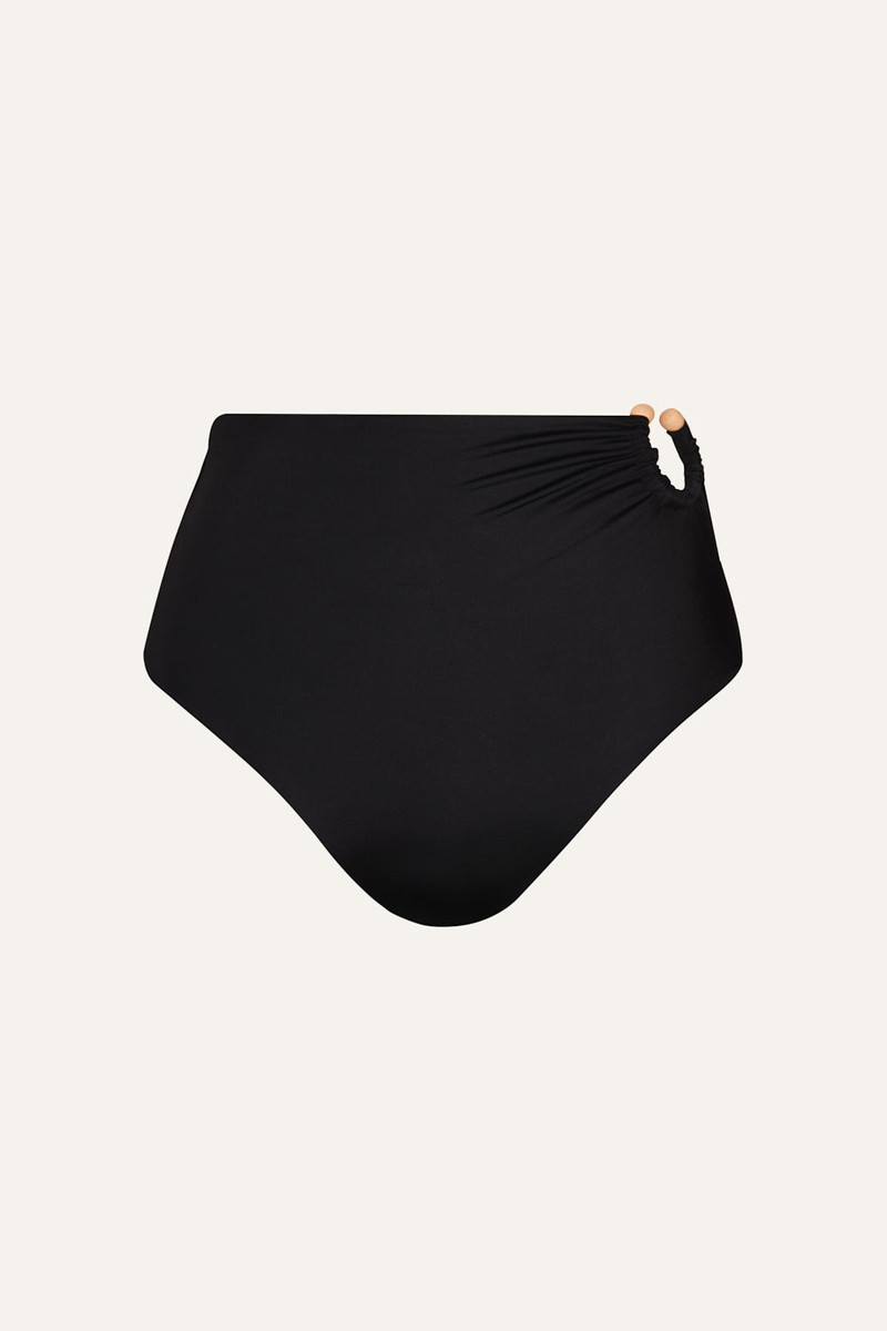 Taita Bikini Bottom 1