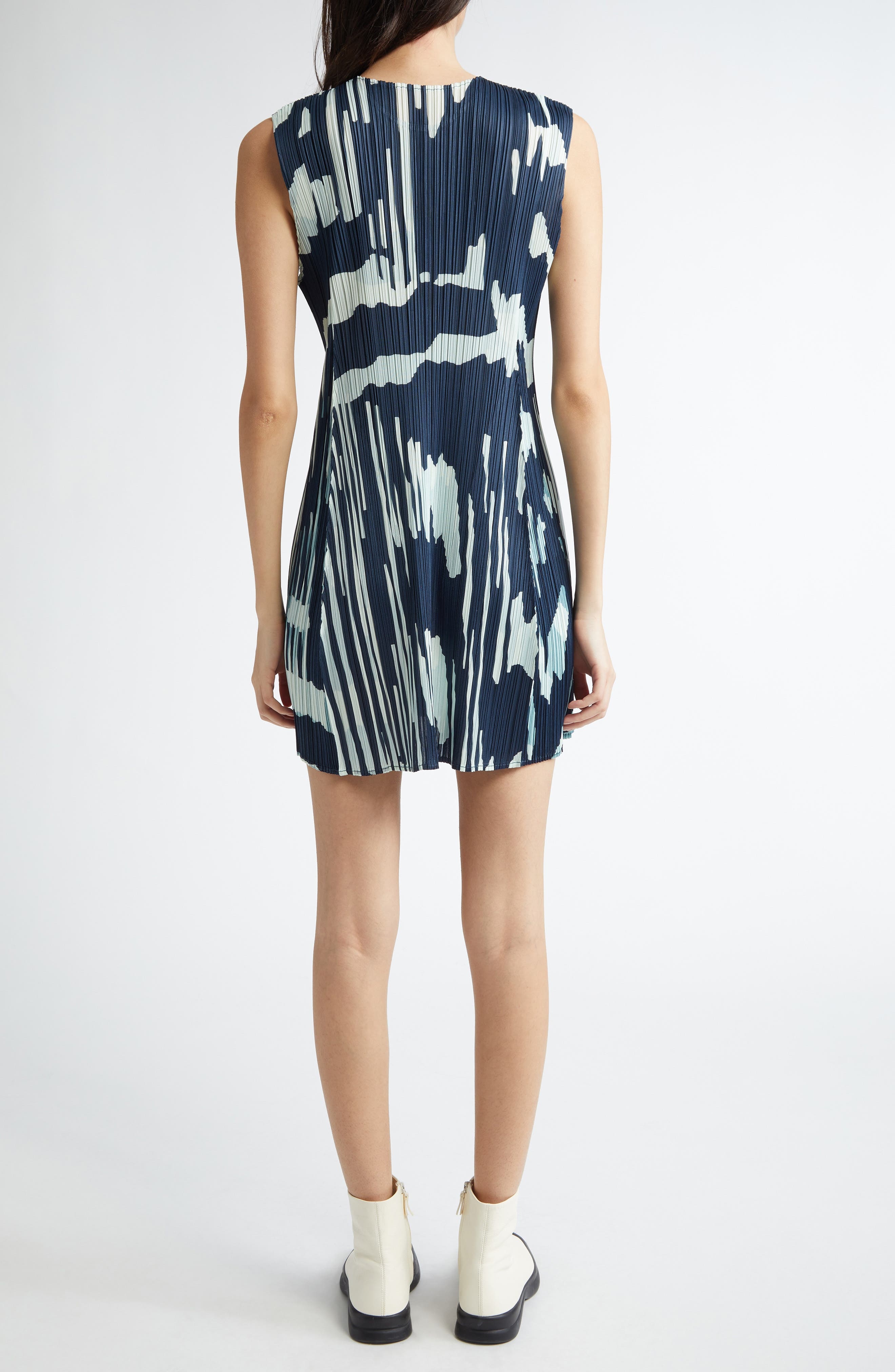 Pleats Please Issey Miyake Refraction Print Pleated Sleeveless Dress in Grayish Navy at Nordstrom - 2