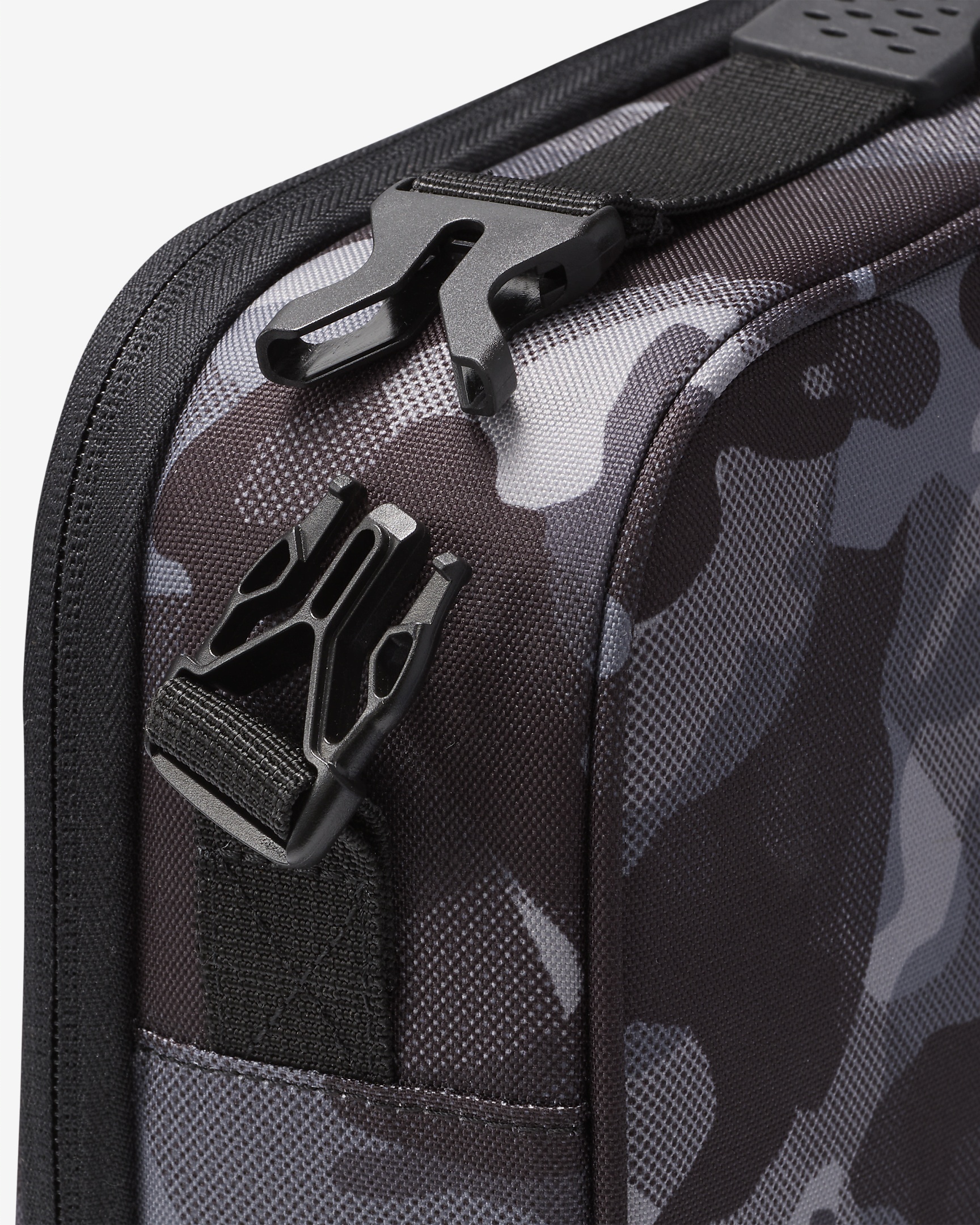 Nike Men's Futura Fuel Pack (4L) - 7