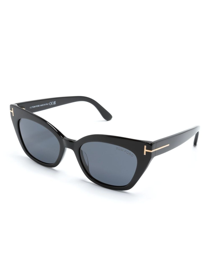 TOM FORD cat eye-frame tinted sunglasses outlook
