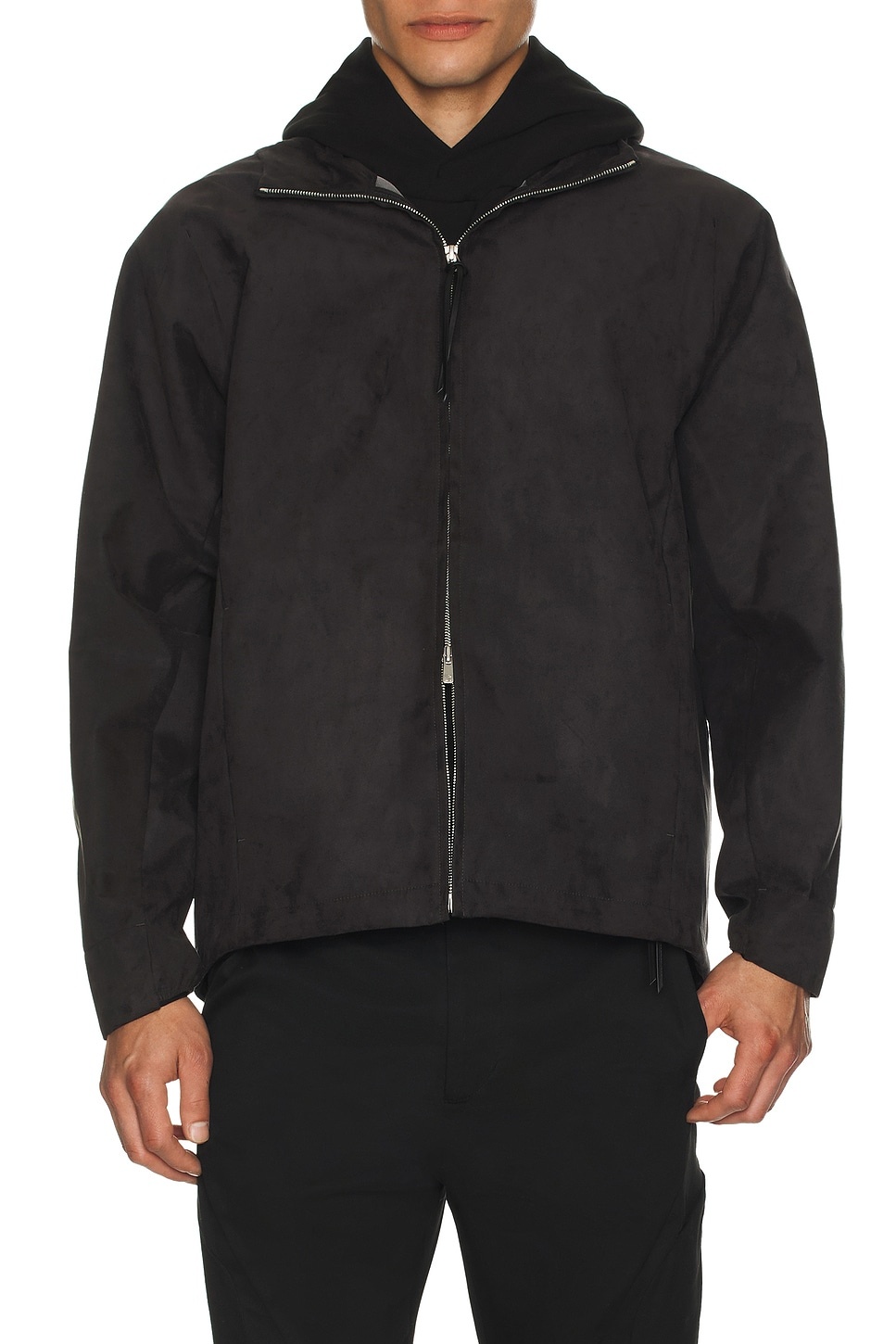 8.0 Technical Jacket Center - 3