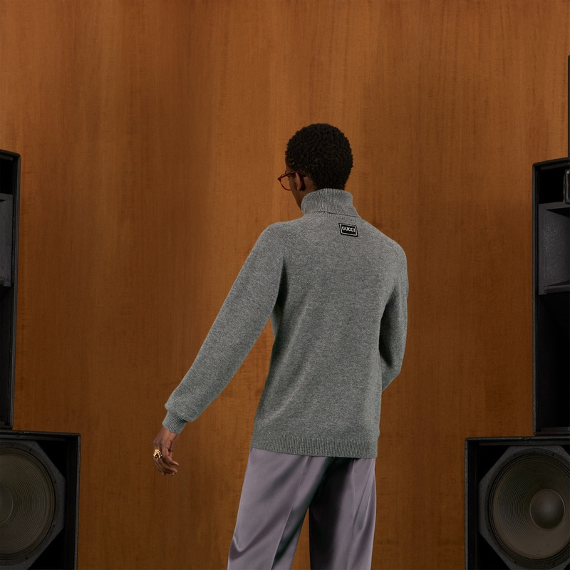 Wool sweater with Gucci patch 7