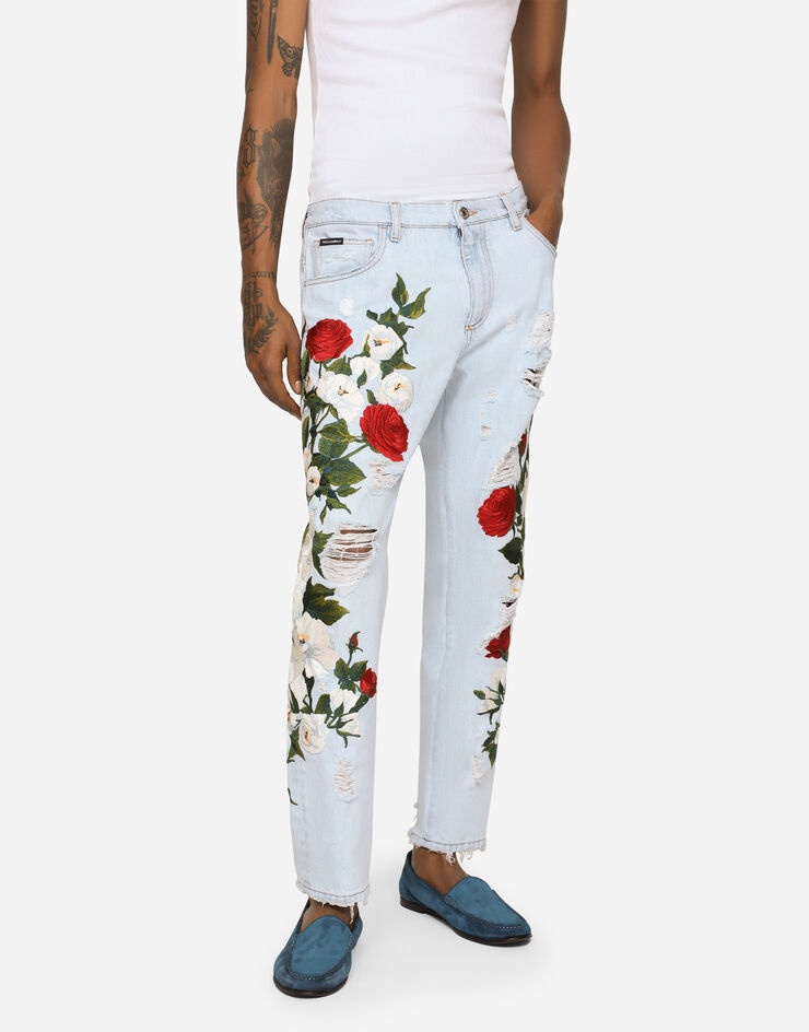 Loose light blue jeans with floral embroidery - 4