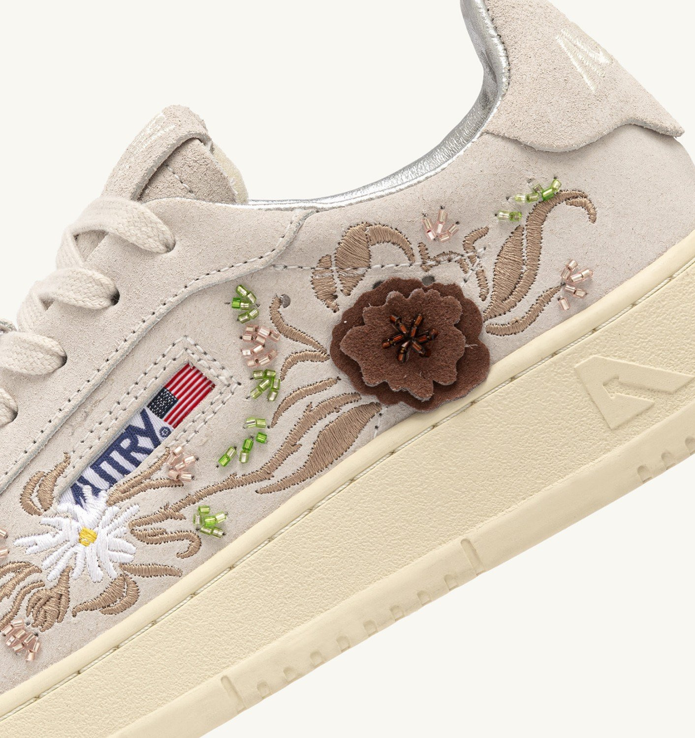 DALLAS LOW 'FLORAL' SNEAKERS IN WHITE SUEDE - 6