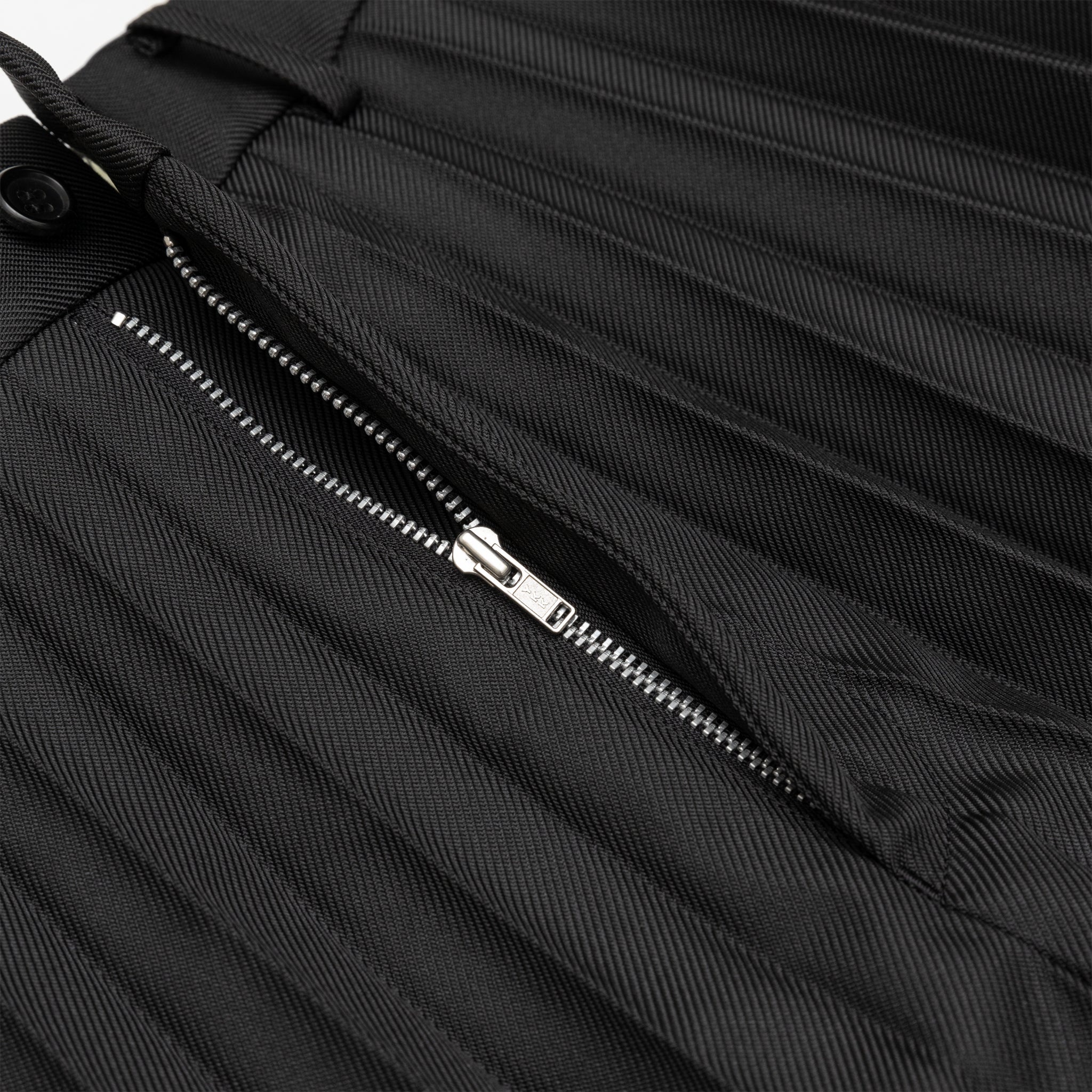 GARBADINE PLEATED SHORTS - 3