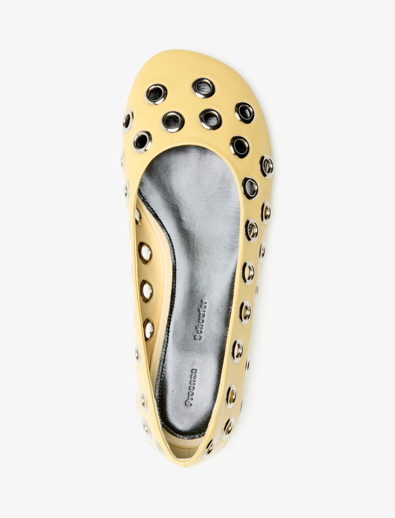 Glove Grommet Flats in Slick Nappa 4
