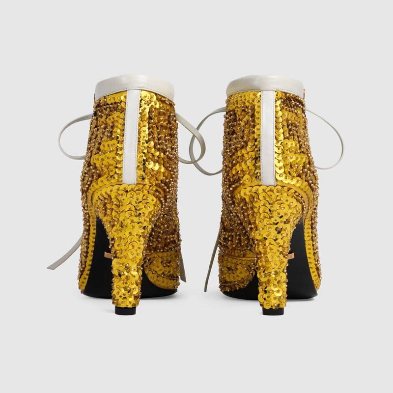 Women's ankle boot with Double G 4