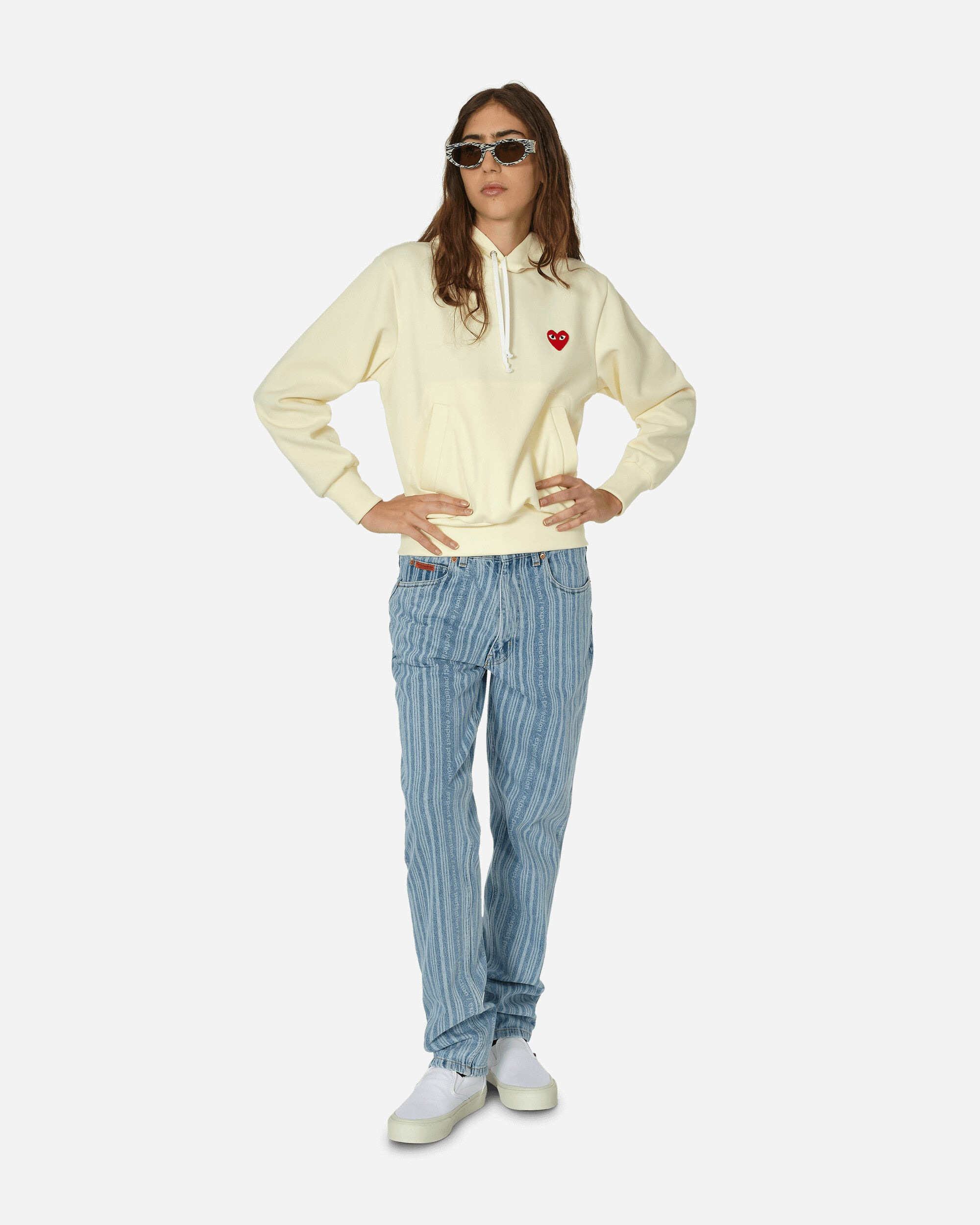 Small Heart Hooded Sweatshirt Beige - 4