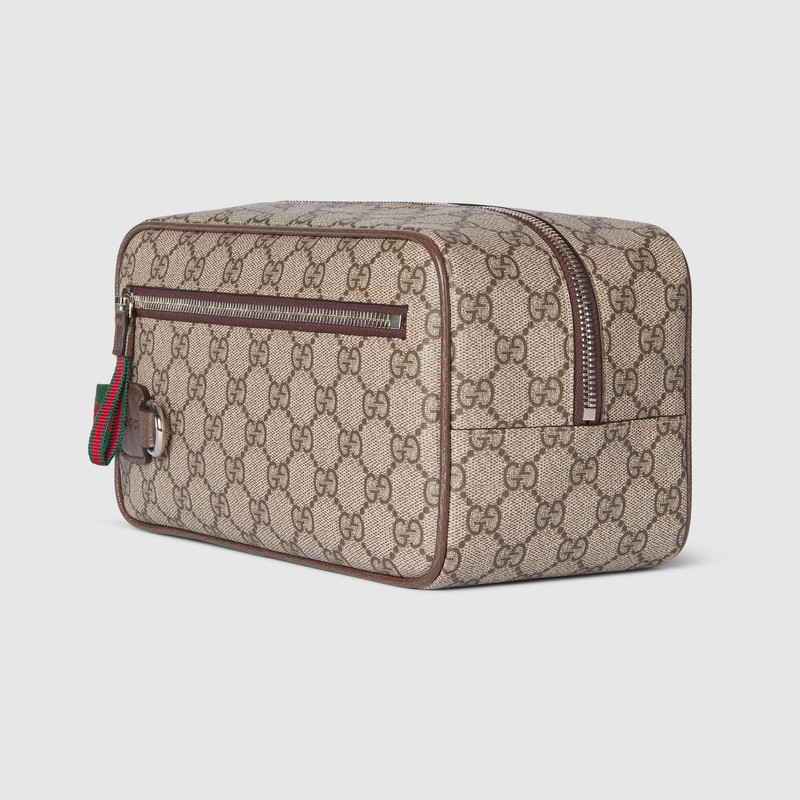 GUCCI Medium GG toiletry case outlook