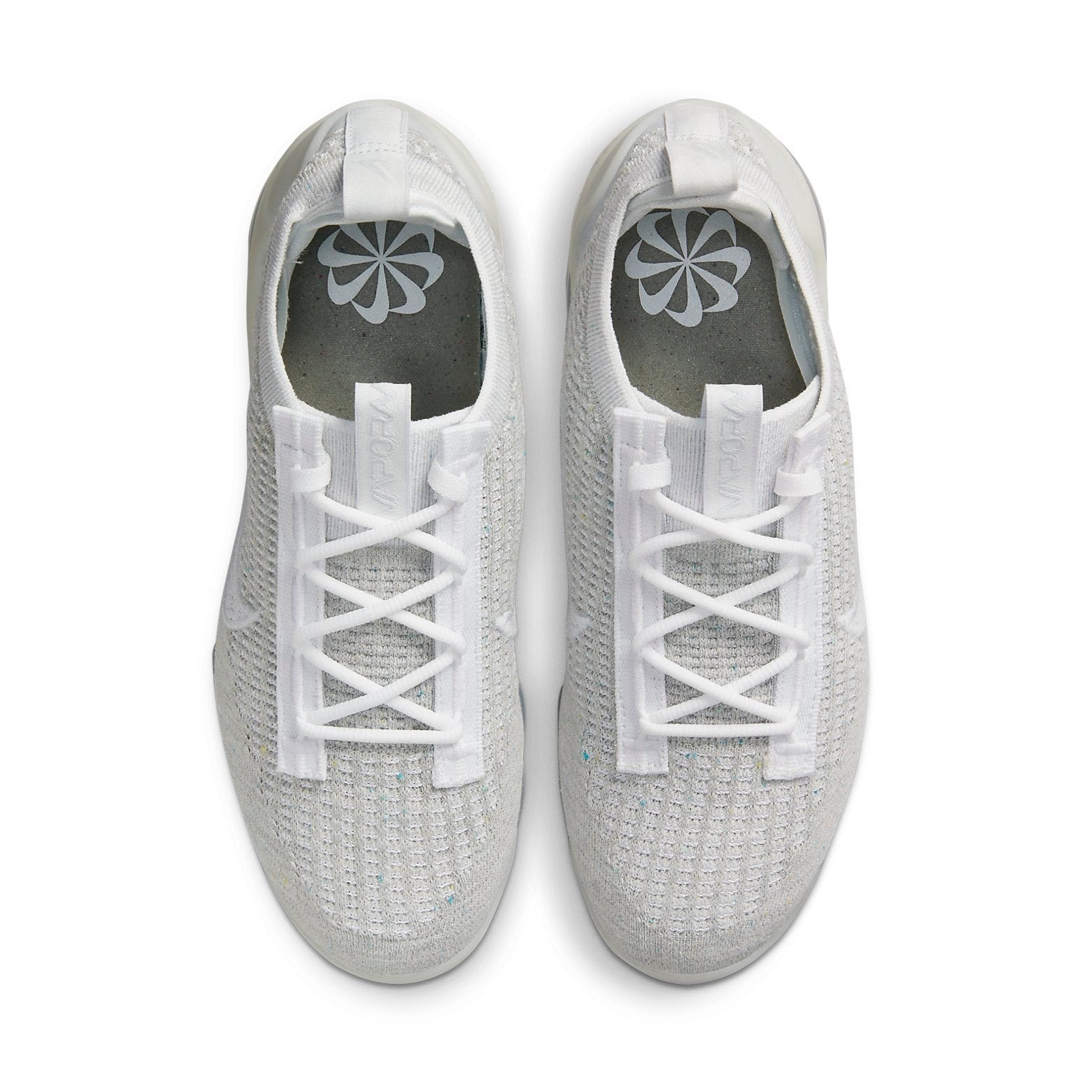 (WMNS) Nike Air VaporMax 2021 Flyknit 'White Pure Platinum' DC4112-100 - 4