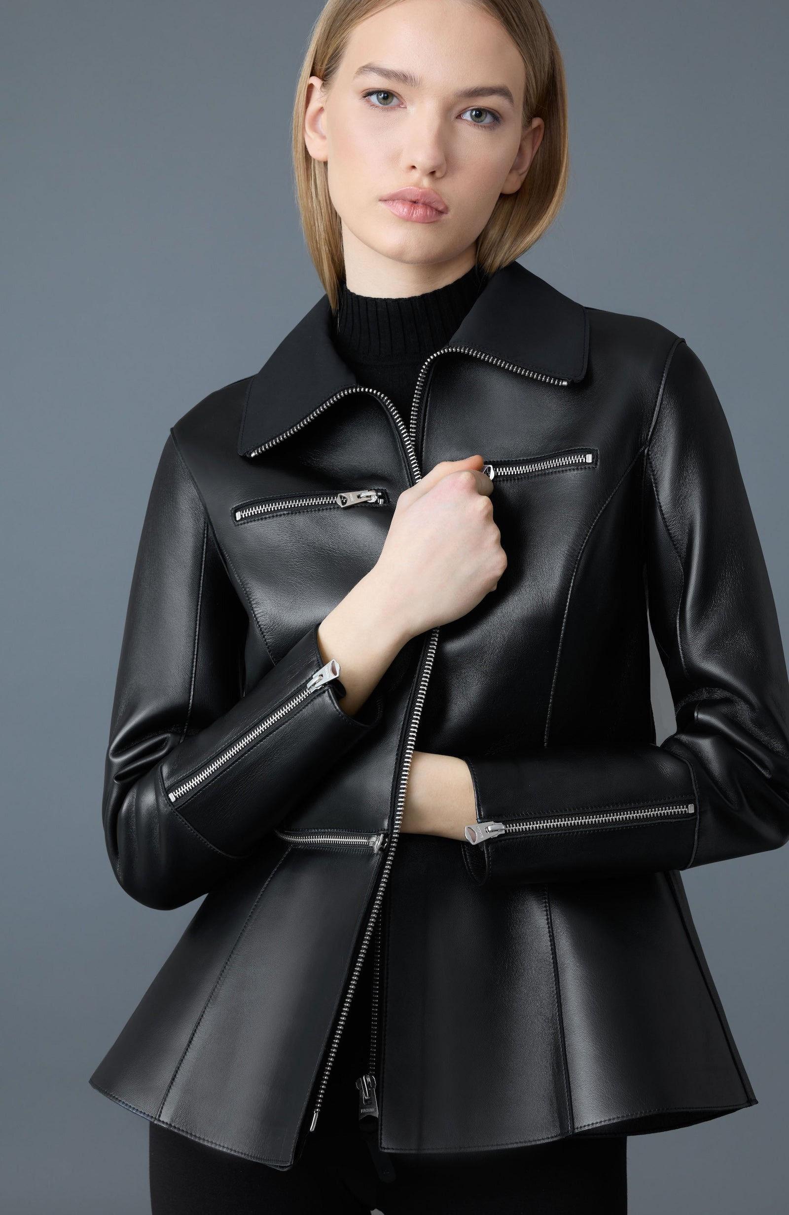 JESSYAN Fitted Lamb Leather Jacket - 5