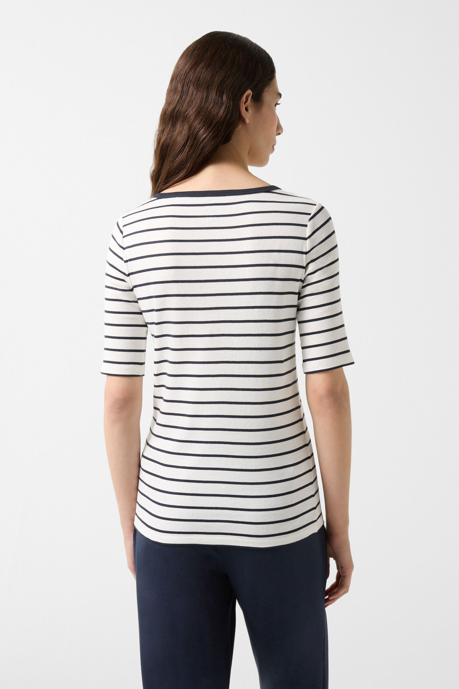 Louna T-shirt in White/Dark blue - 3